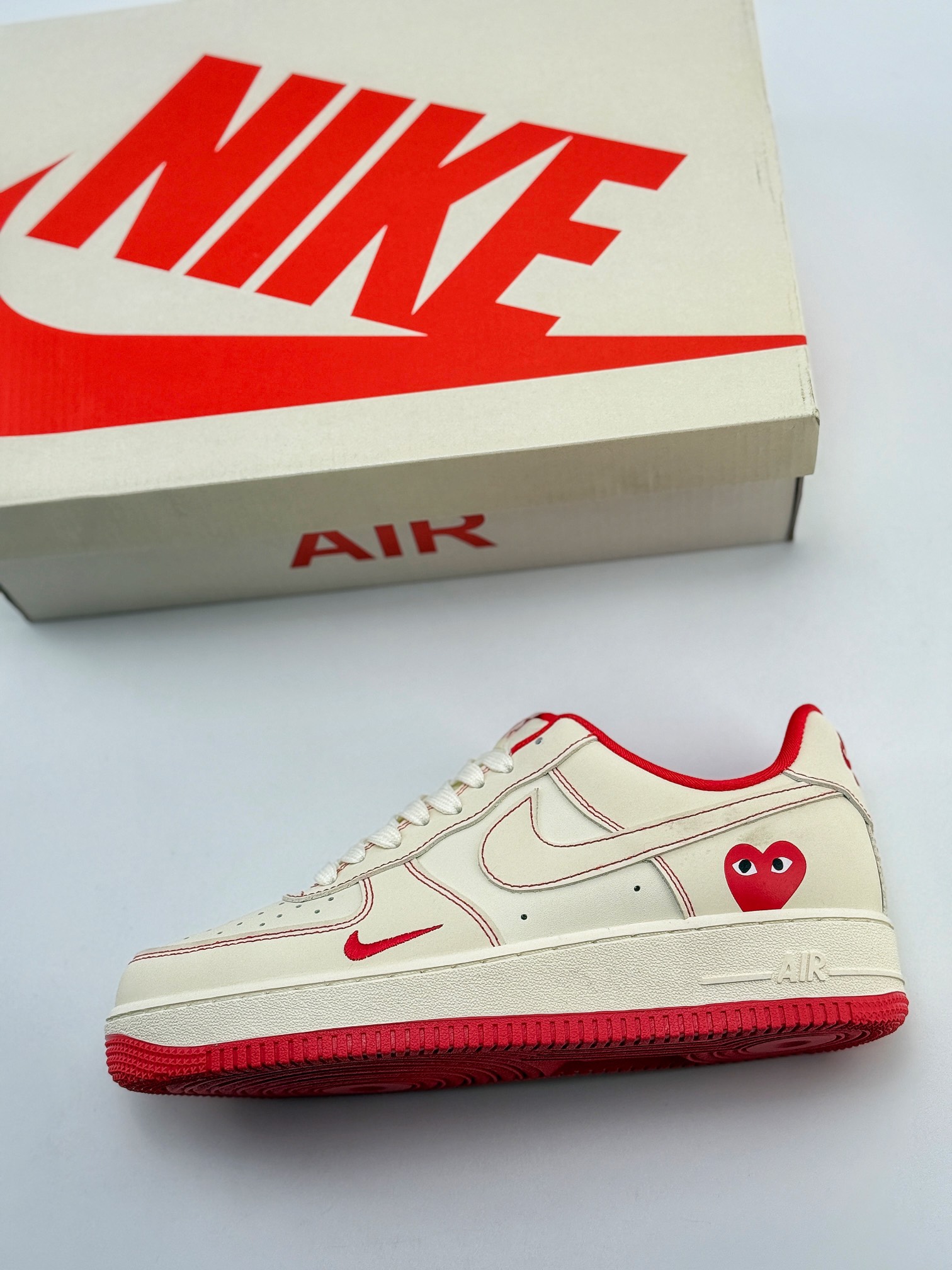 Nike Air Force 1 Low 07 x Comme des Garcons 米红小钩  KK3333-001