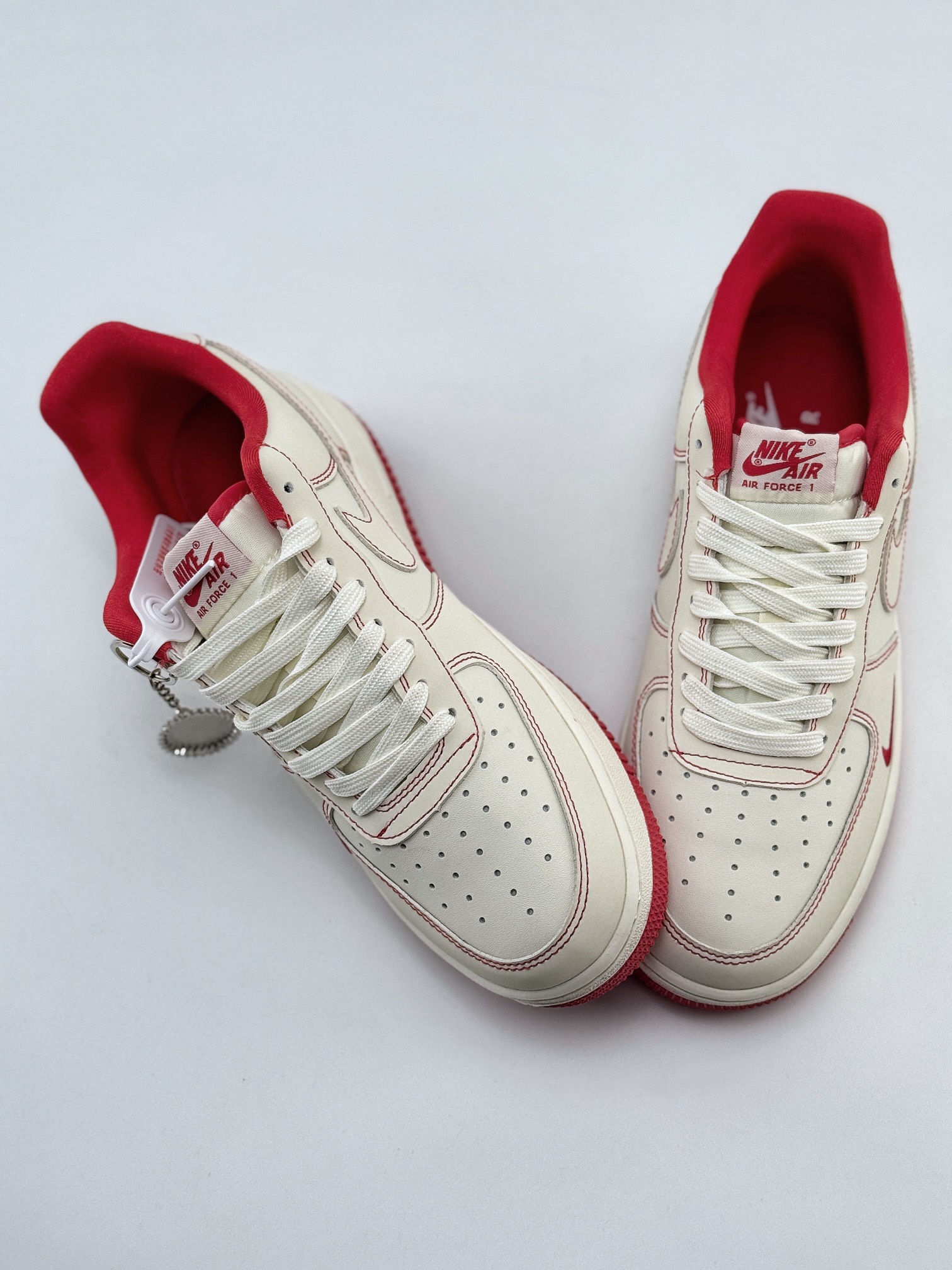 Nike Air Force 1 Low 07 x Comme des Garcons 米红小钩  KK3333-001