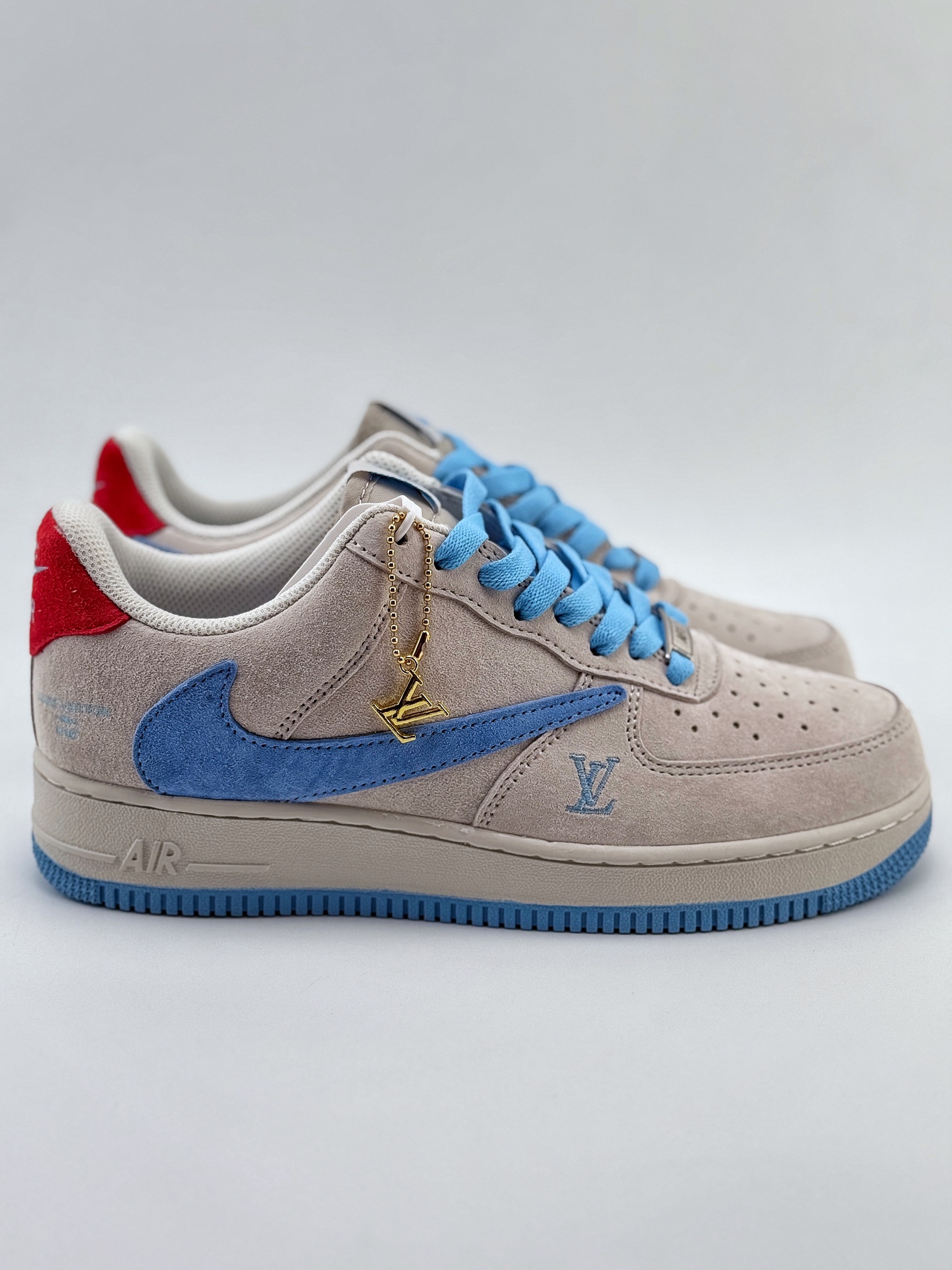 Nike Air Force 1 Low 07 x Louis Vuitton 灰蓝红翻毛倒钩