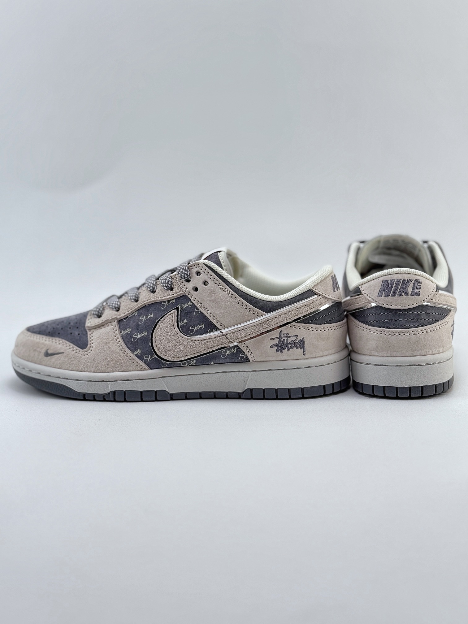 Nike SB Dunk Low x Stussy 灰蓝翻毛小钩满天星  XX2025-578