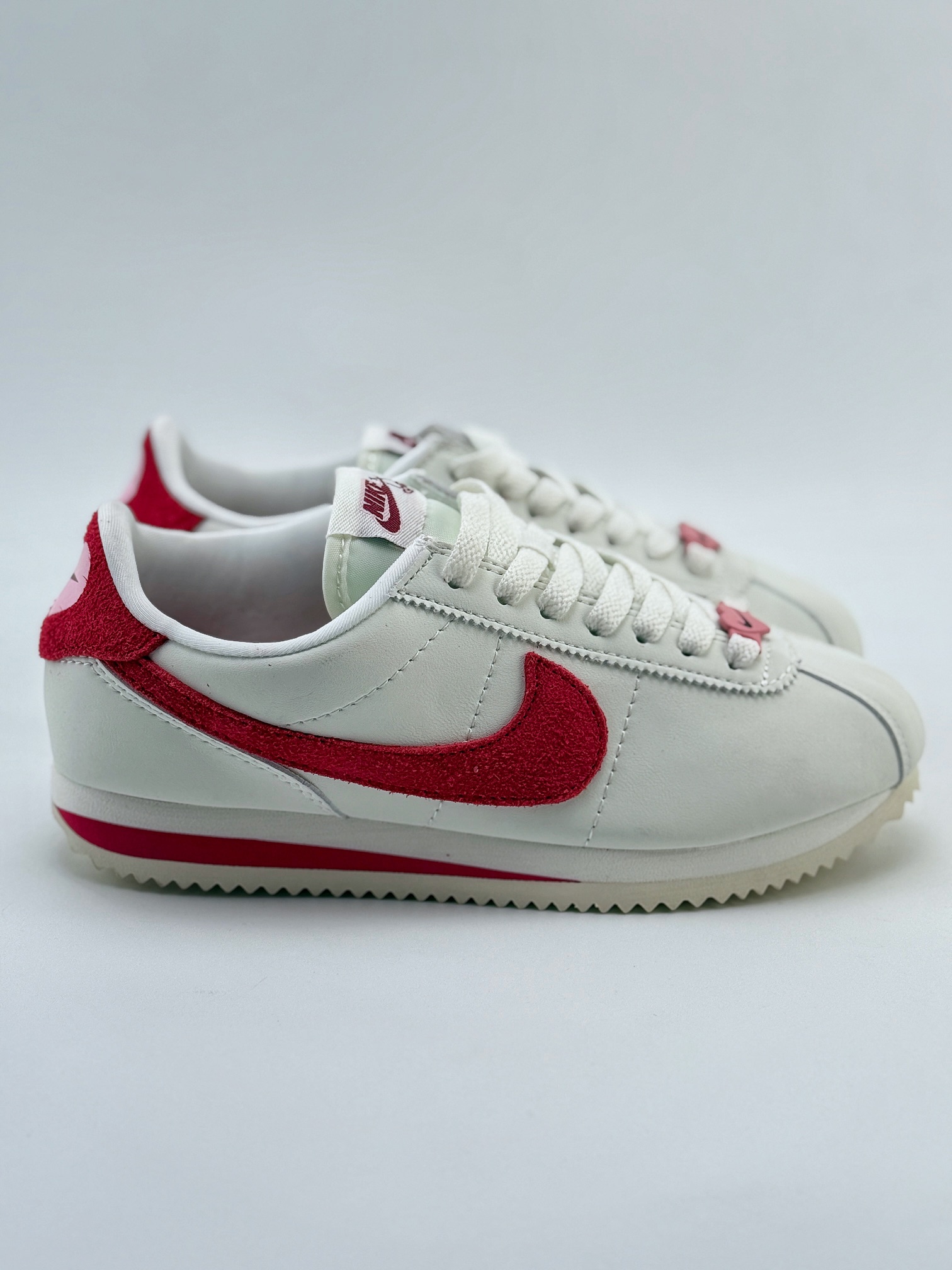 Nike Classic Cortez ”Valentine’s Day 2024” 白红经典阿甘 FJ2530-001