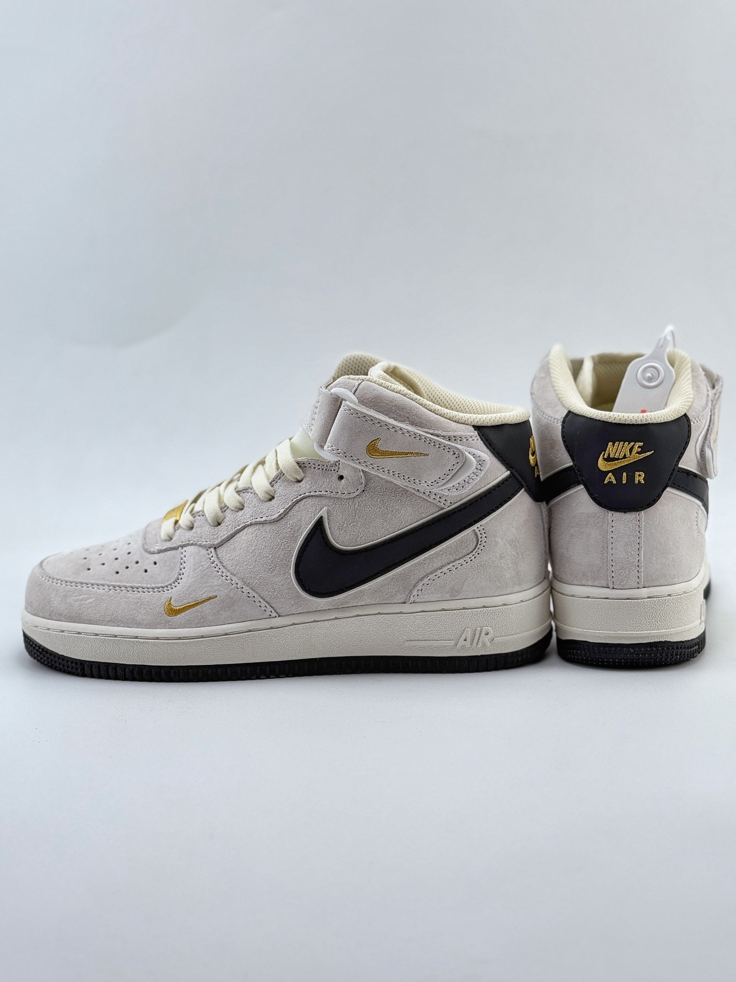 Nike Air Force 1 Mid 07 白灰黑 刺绣小金钩  KG3031-011