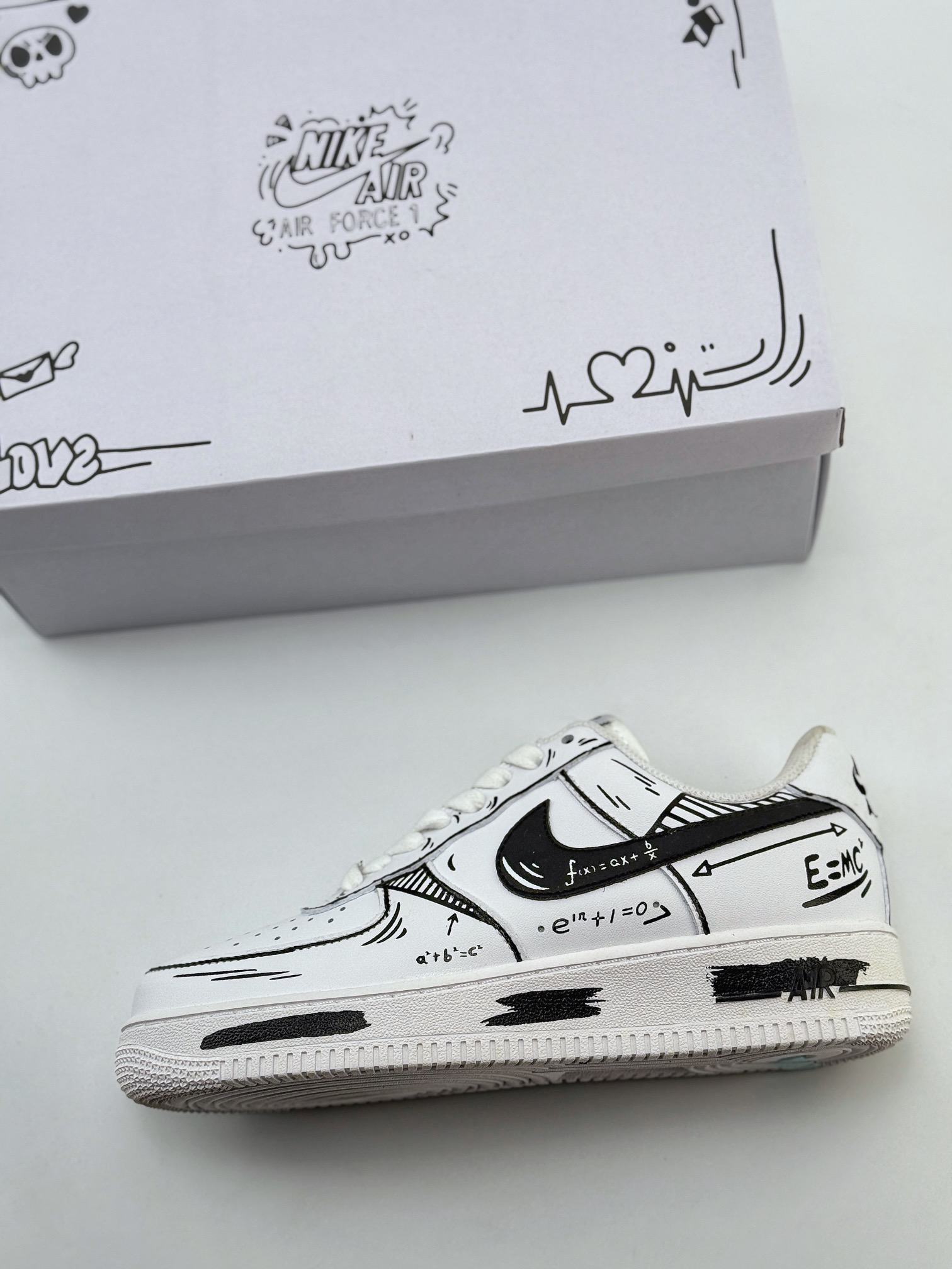 Nike Air Force 1 Low 07 毕业季主题定制 文理公式 校园涂鸦 黑白 CT7724-111