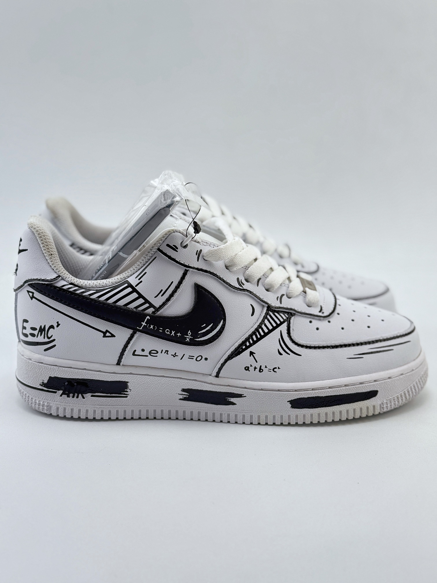 Nike Air Force 1 Low 07 毕业季主题定制 文理公式 校园涂鸦 黑白 CT7724-111