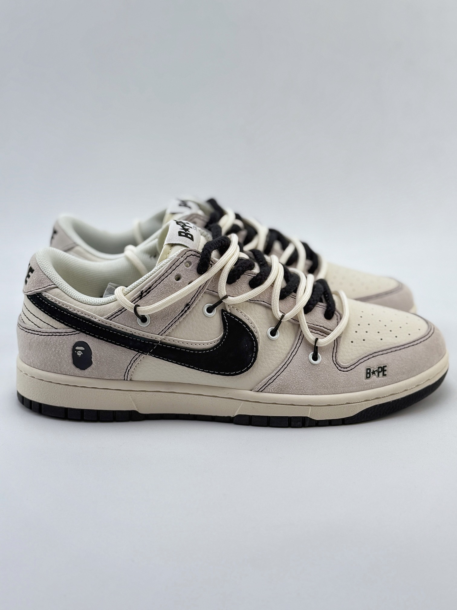 Nike SB Dunk Low x BAPE 白黑双钩麻绳绑带  SJ2068-299