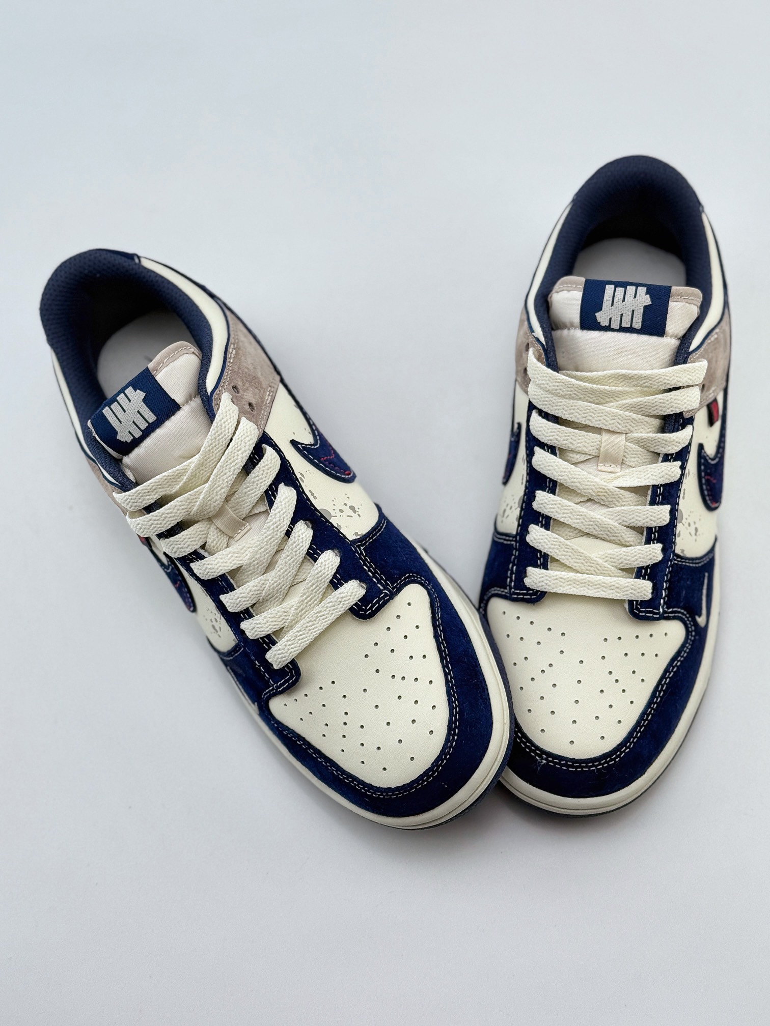 Nike SB Dunk Low x UNDEFEATED 白蓝灰  DJ2024-041