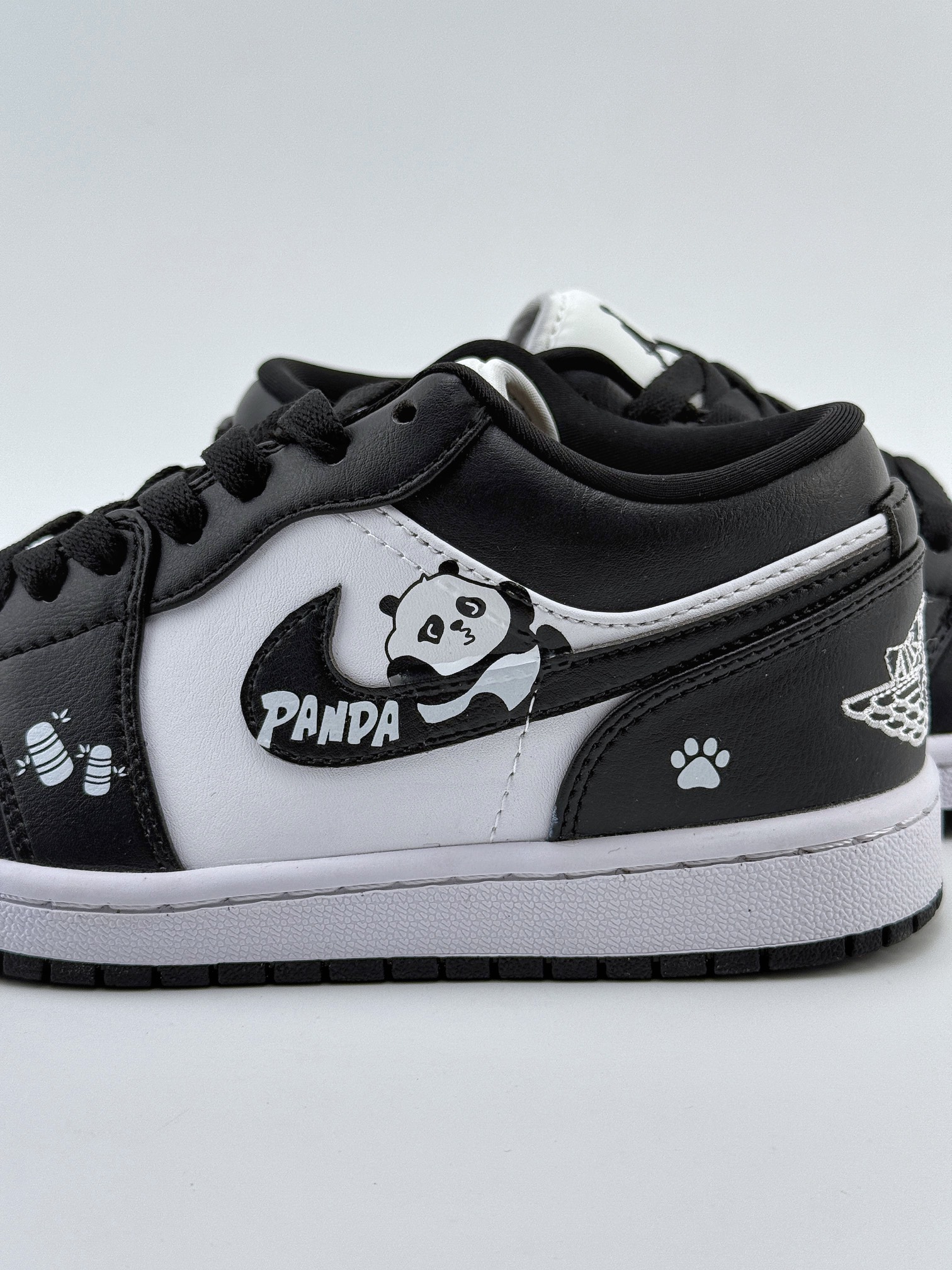 Air Jordan 1 Retro Low 休闲可爱 慵懒小熊猫 黑白 HQ3437-101