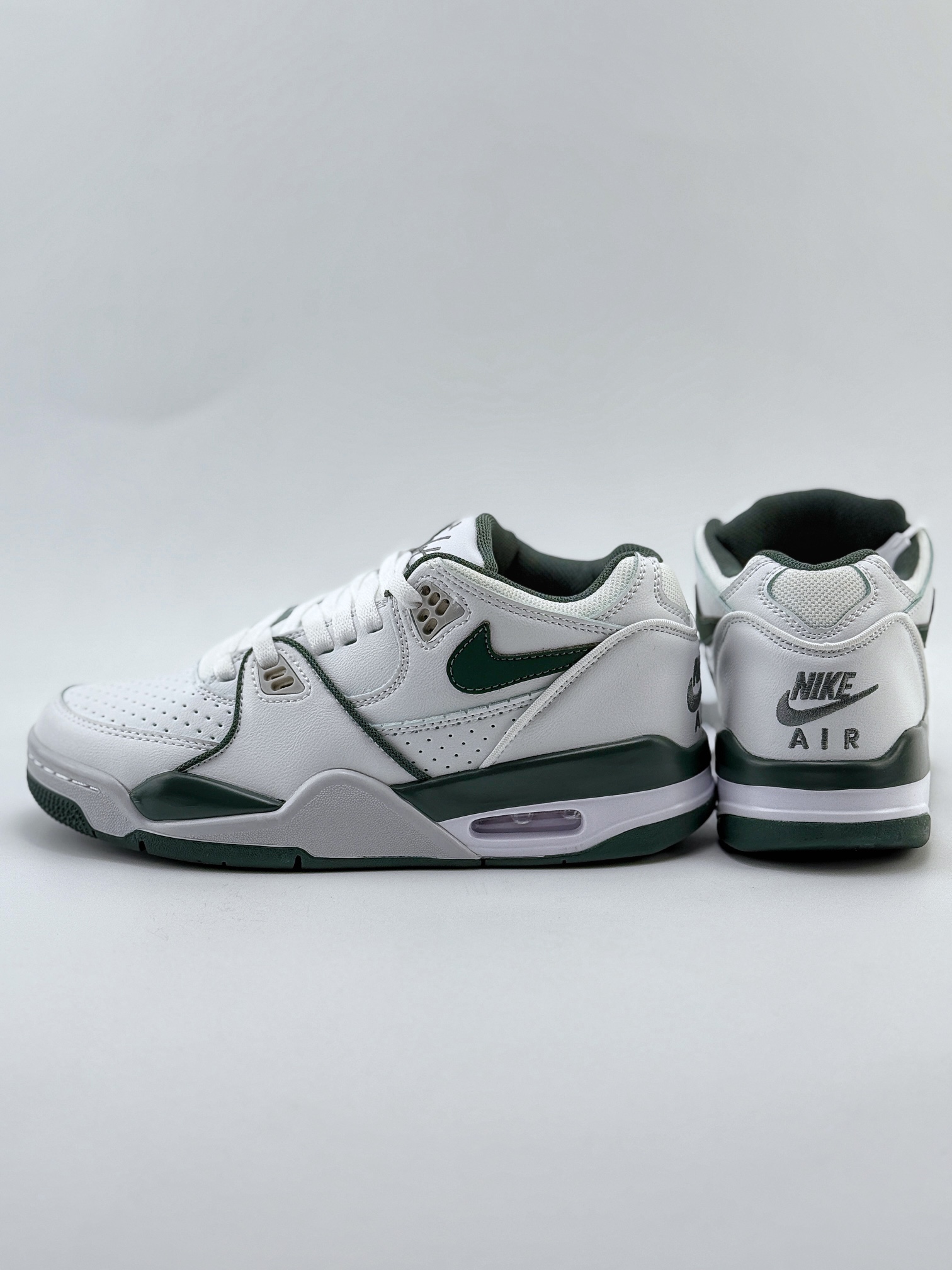 Nike Air Flight 89 ”Gorge Green” 白绿色皮革高帮复古篮球鞋  FQ8256-101