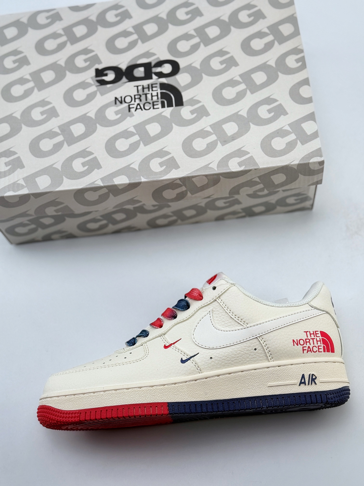 Nike Air Force 1 Low 07 x The North Face 米蓝红双小钩 XZ6188-010