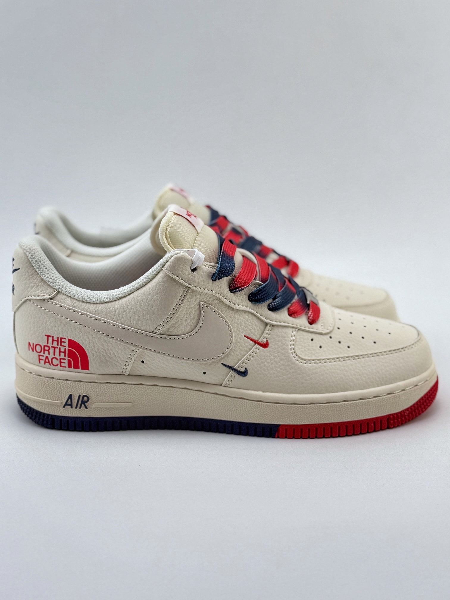 Nike Air Force 1 Low 07 x The North Face 米蓝红双小钩 XZ6188-010