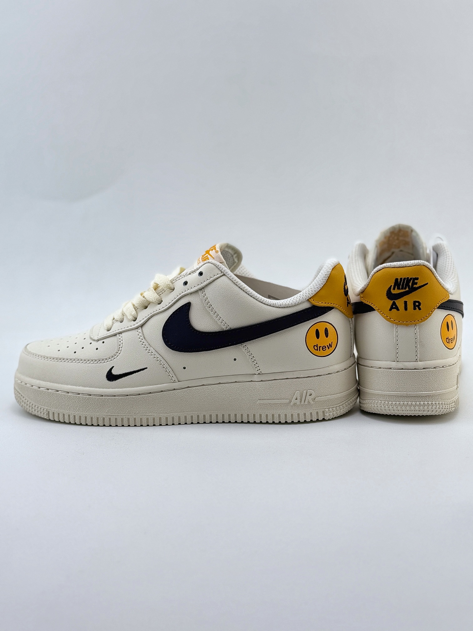 Nike Air Force 1 Low 07 LV8 2 白黄笑脸 DW-110722