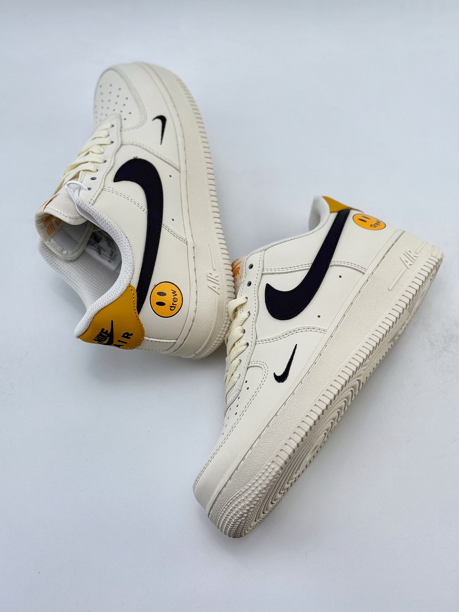 Nike Air Force 1 Low 07 LV8 2 白黄笑脸 DW-110722