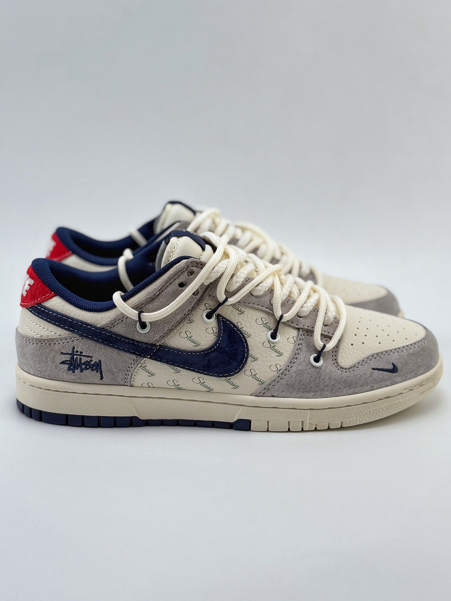 Nike SB Dunk Low x Stussy 白蓝红绑带 SJ2068-308