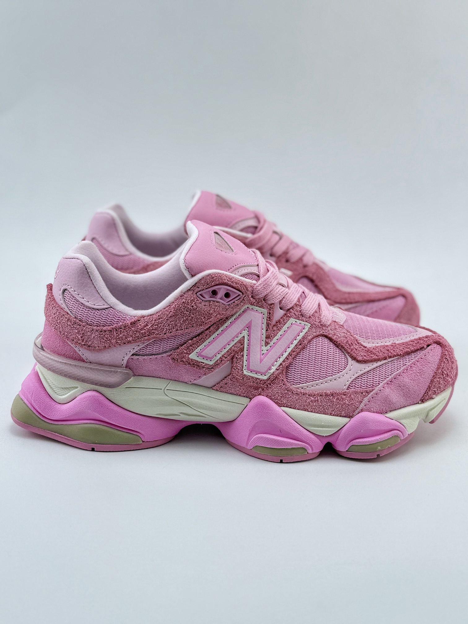 Joe Freshgoods x New Balance 版本 NB9060 联名款 复古休闲运动慢跑鞋 U9060APP