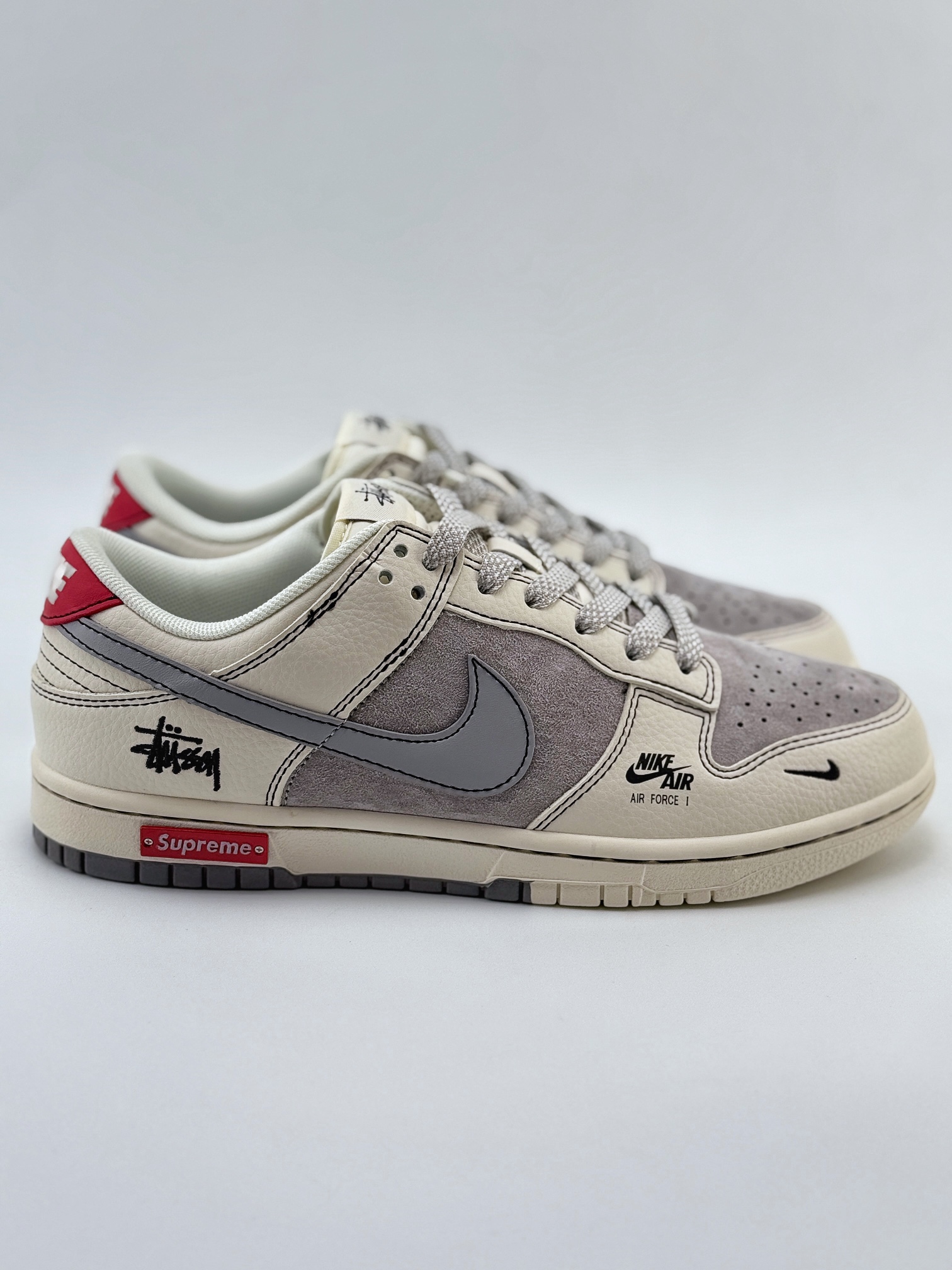 Nike SB Dunk Low x Stussy 米白灰满天星 SJ2068-302