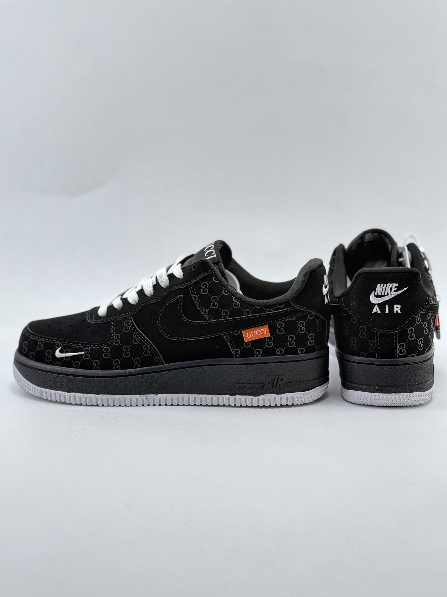 Nike Air Force 1 Low 07 x GUCCI 黑绒暗纹白小钩 KK1988-007