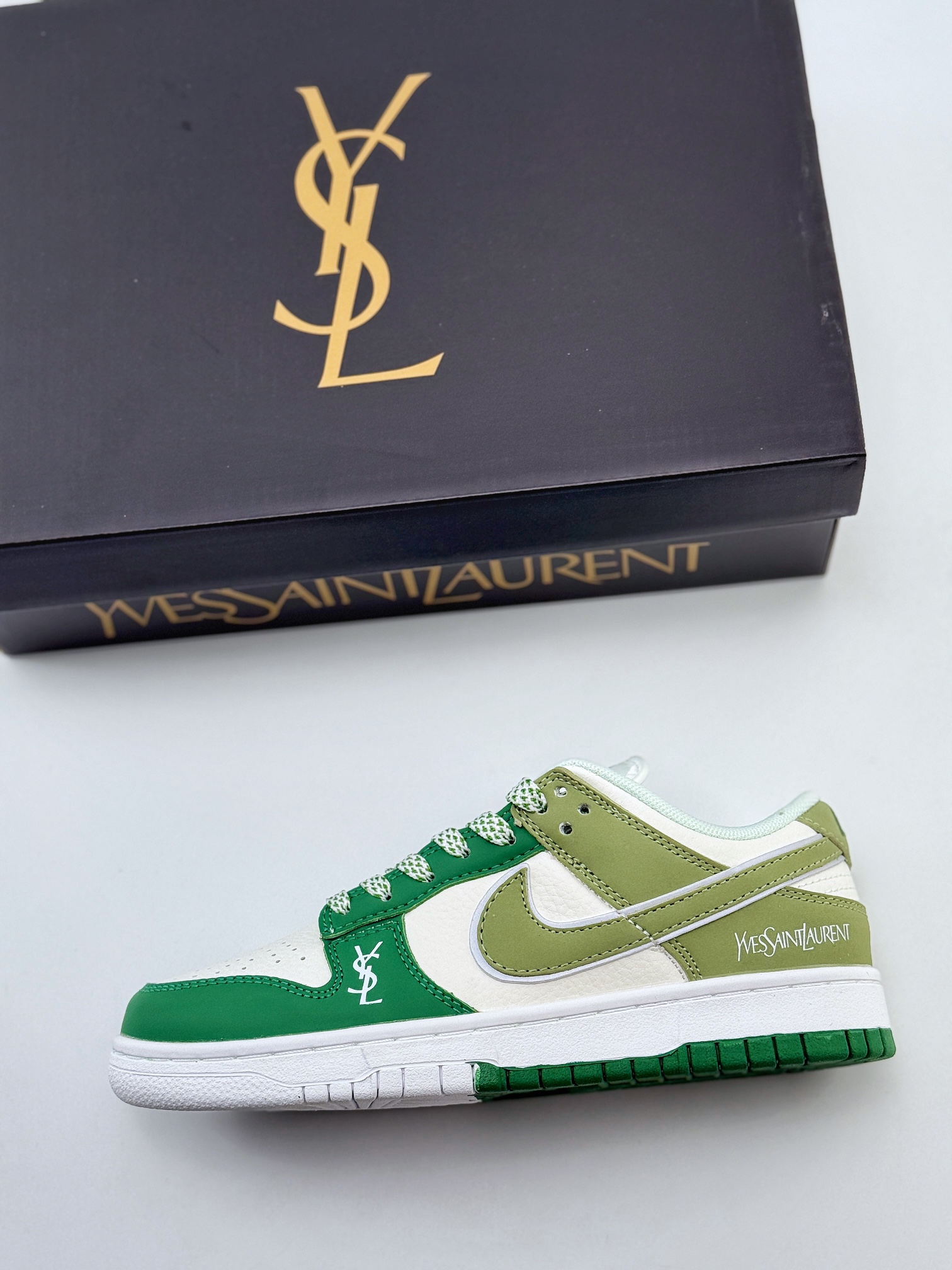 Nike SB Dunk Low x Yves Saint Laurent 圣罗兰白绿棕满天星 GF2409-170