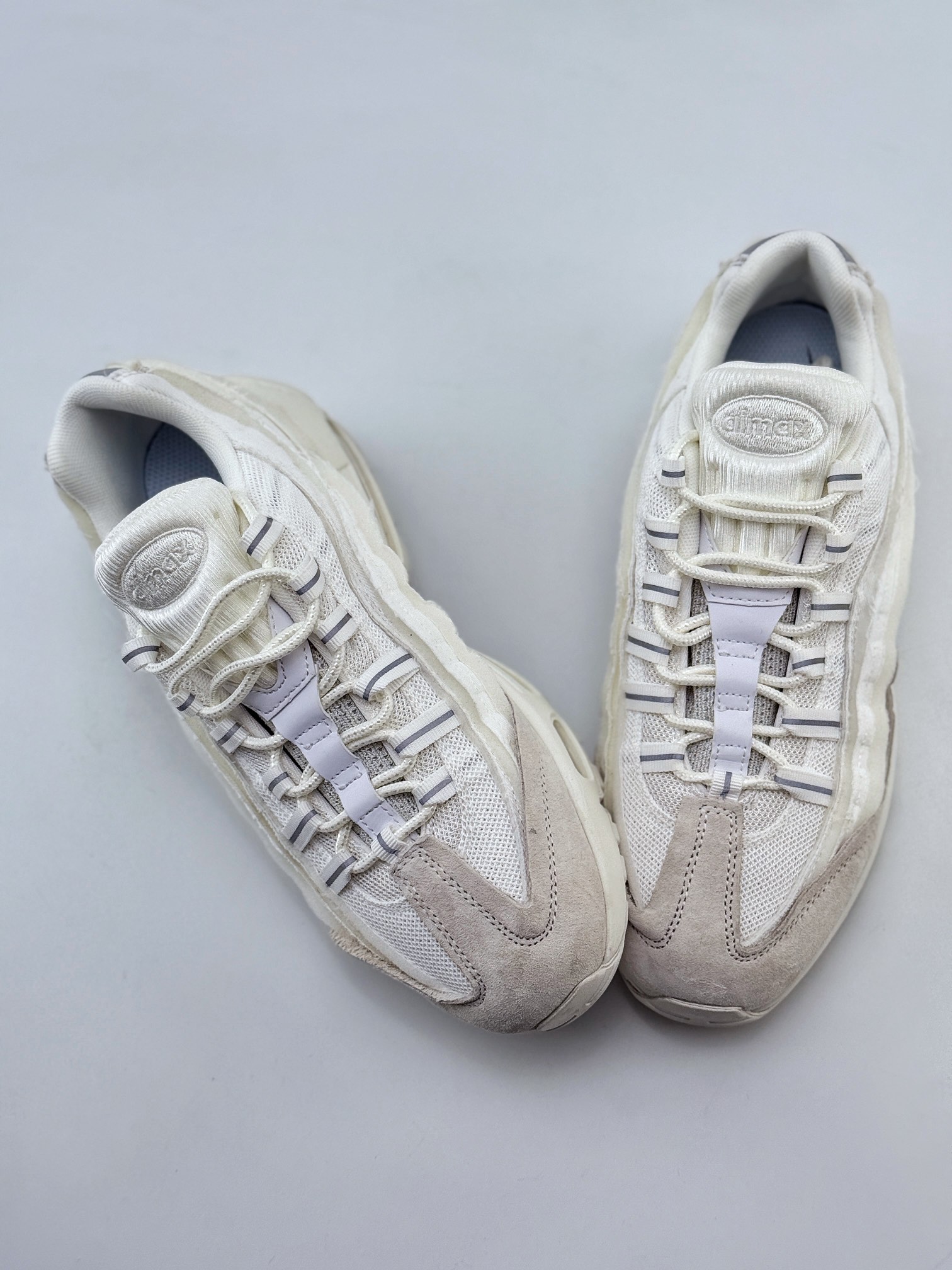 渠道订单NK Air Max 95 x CDG 纯白 全新配色95子弹复古联名减震气垫跑步鞋 CU8406-100