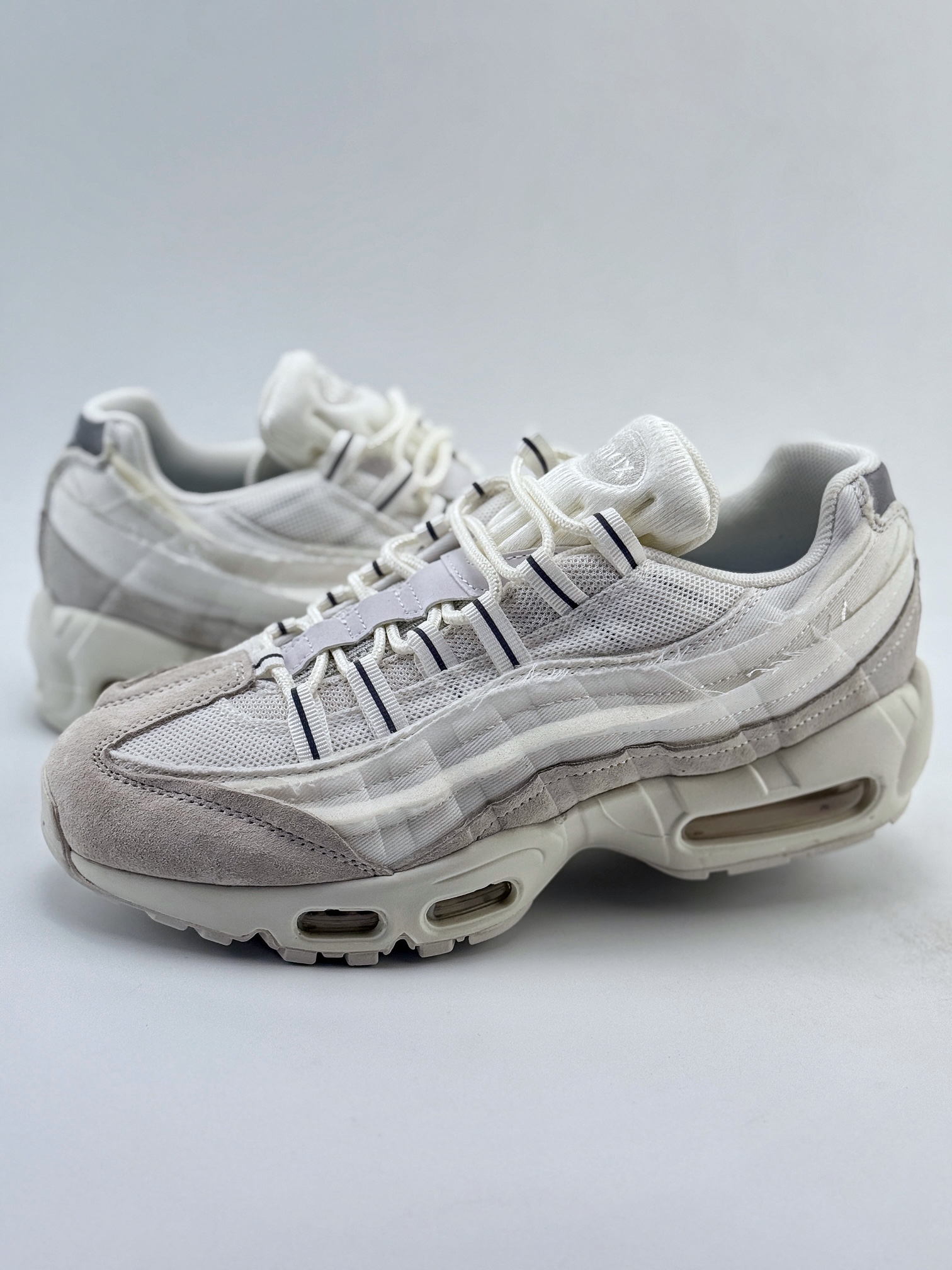 渠道订单NK Air Max 95 x CDG 纯白 全新配色95子弹复古联名减震气垫跑步鞋 CU8406-100