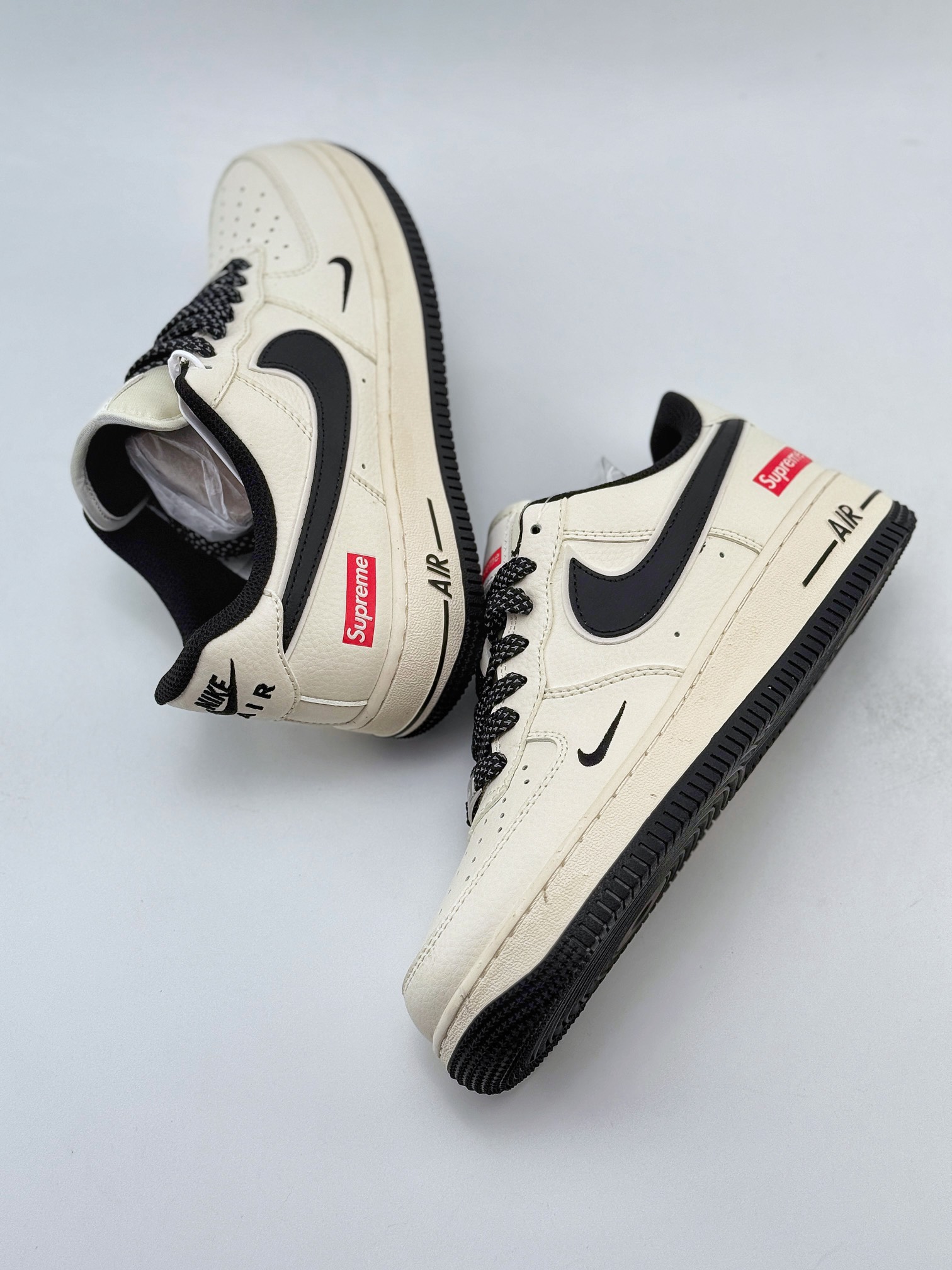 Nike Air Force 1 Low 07 x Supreme 米黑小钩满天星 XZ6188-013