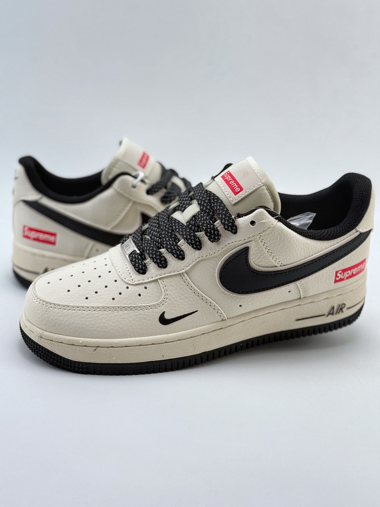 Nike Air Force 1 Low 07 x Supreme 米黑小钩满天星 XZ6188-013