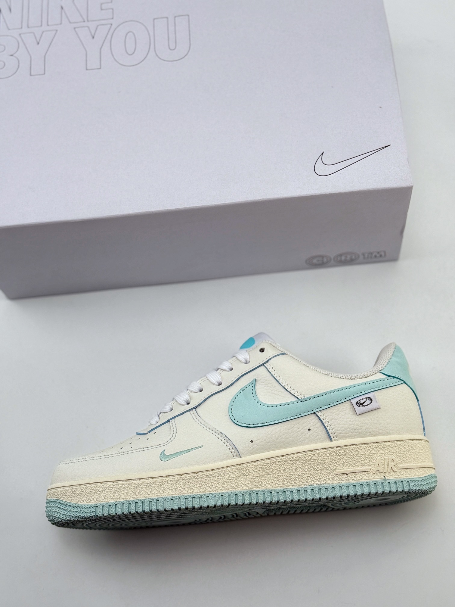 Nike Air Force 1 Low 07 白浅蓝小钩 CW2288-111