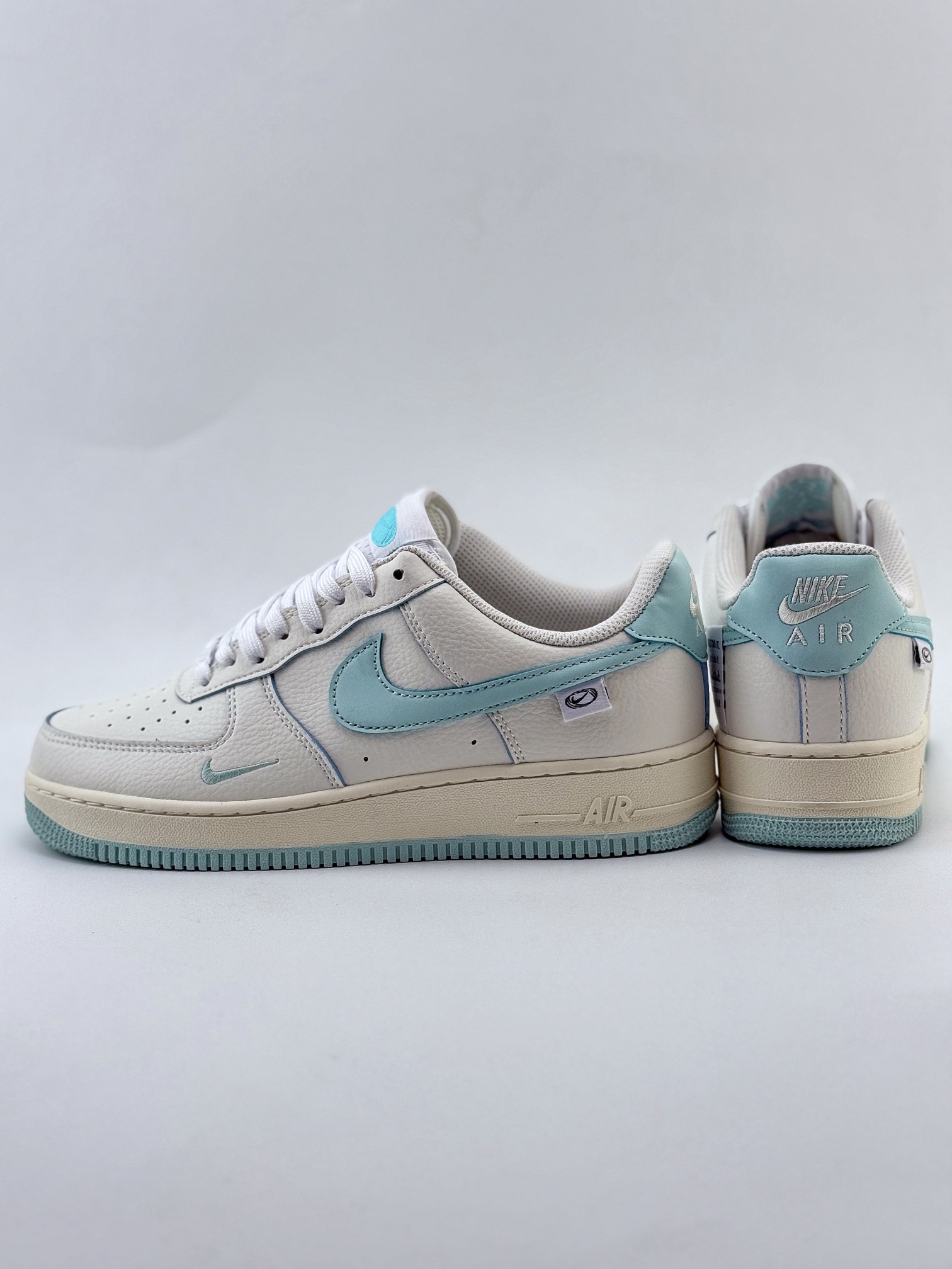 Nike Air Force 1 Low 07 白浅蓝小钩 CW2288-111