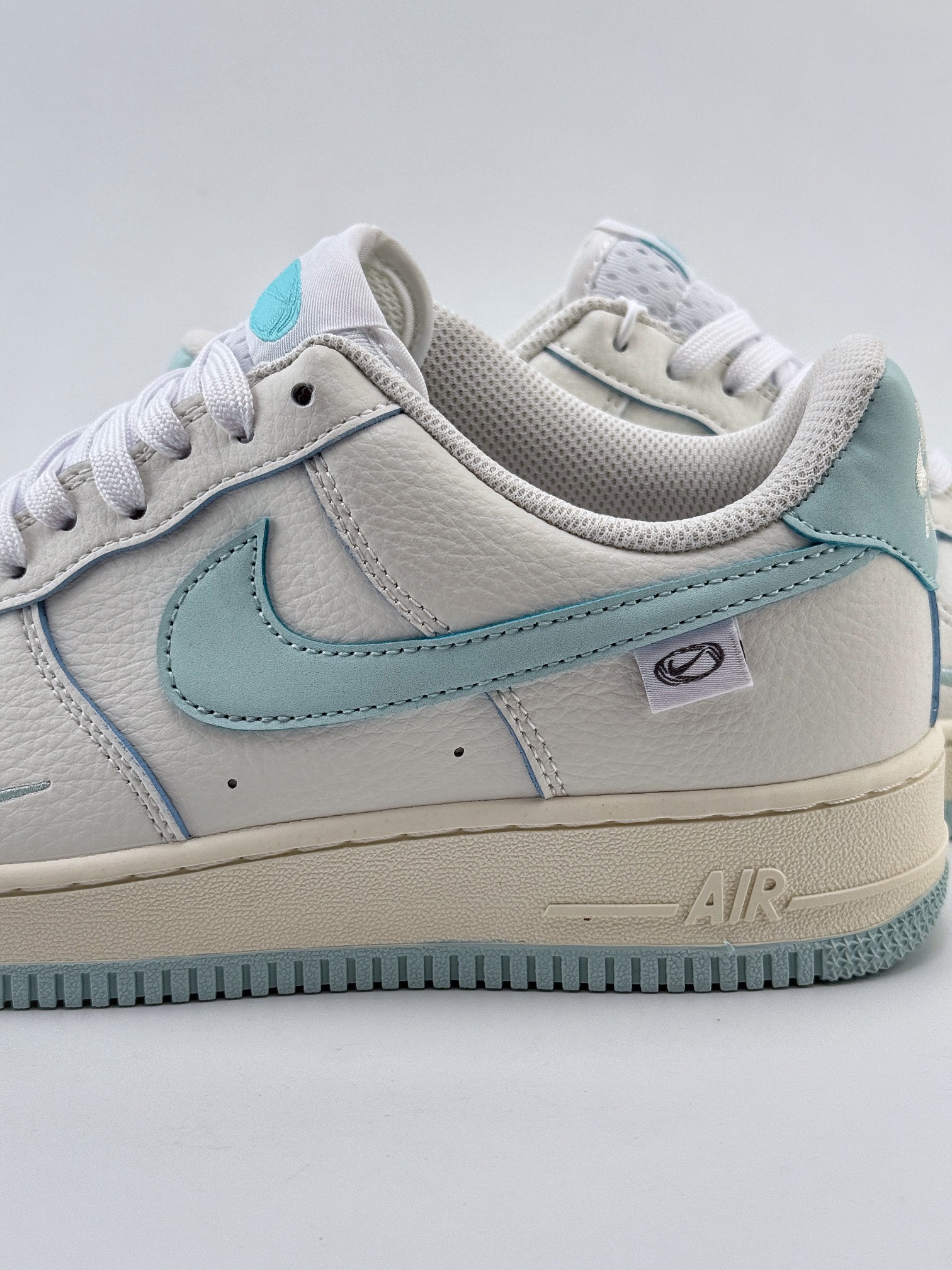 Nike Air Force 1 Low 07 白浅蓝小钩 CW2288-111