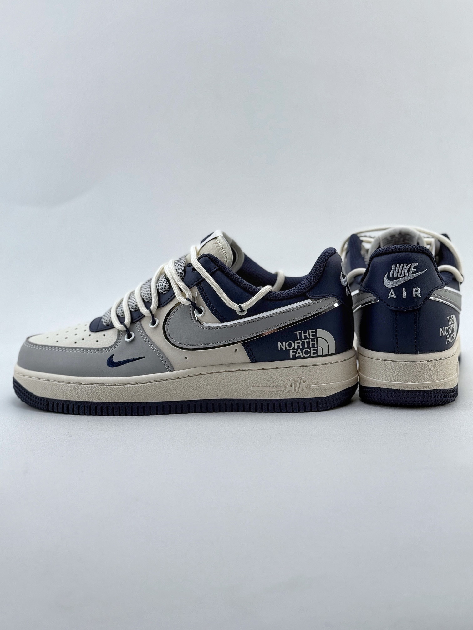 Nike Air Force 1 Low 07 x The North Face 米灰蓝绑带满天星 SJ1198-700