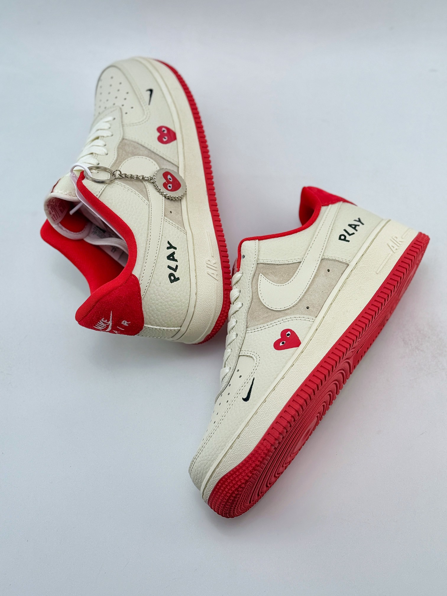 Nike Air Force 1 Low 07 x Comme des Garcons 米白红 KK3333-003