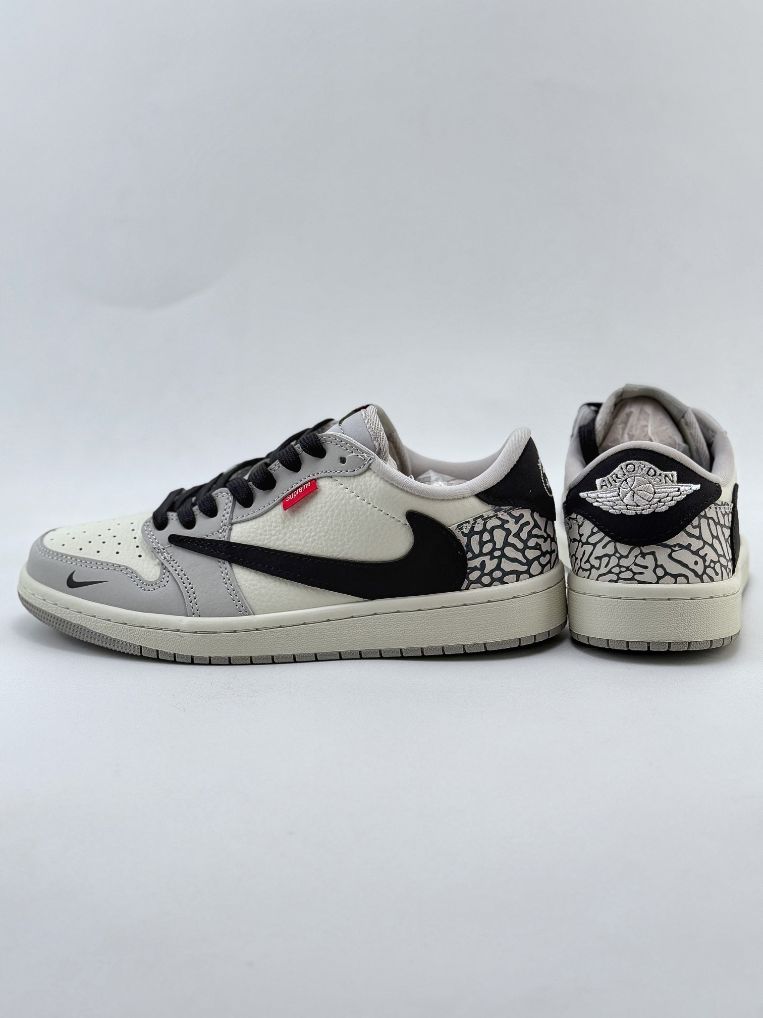 Travis Scott x Nike Air Jordan 1 Low x Supreme Air Jordan 1 Low 反转米黑灰小钩爆裂纹倒钩 JH6089-003