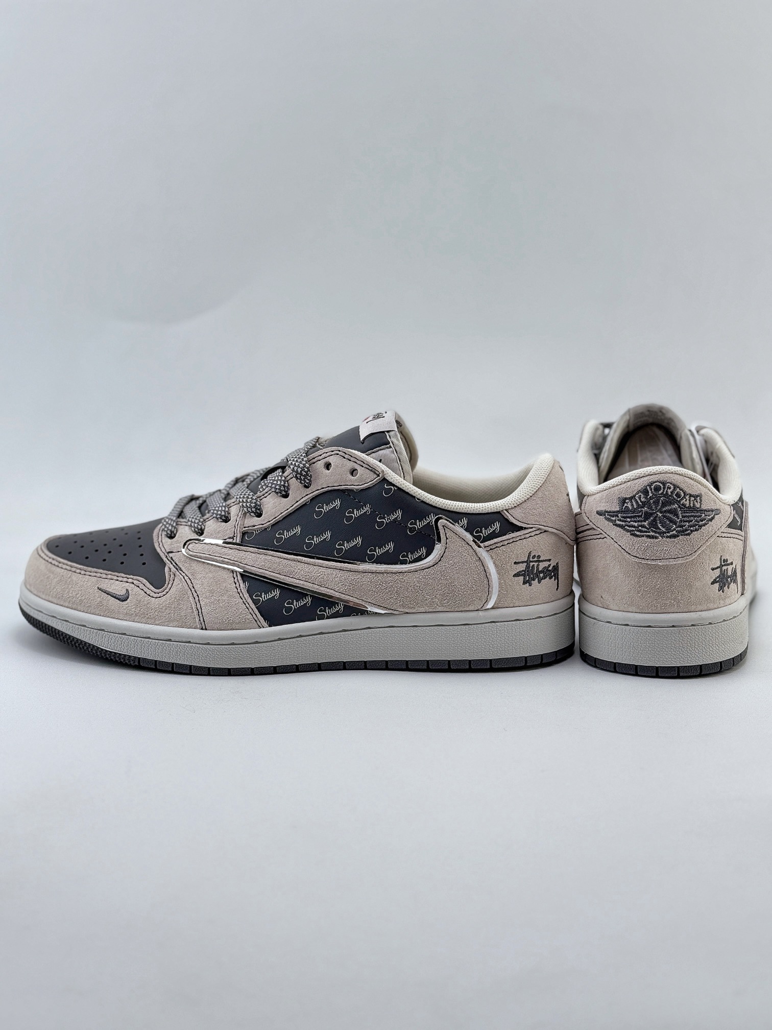 Travis Scott x Nike Air Jordan 1 Low x Stussy Air Jordan 1 Low 反转翻毛深空灰满天星倒钩 XZ3398-002