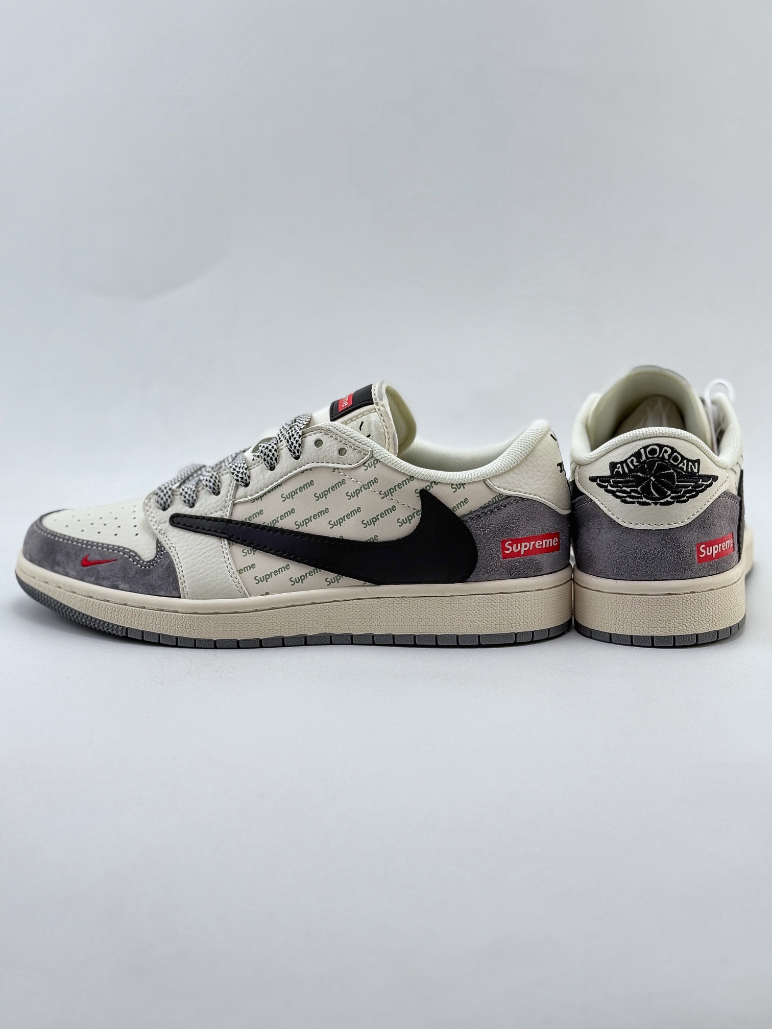 Travis Scott x Nike Air Jordan 1 Low x Supreme Air Jordan 1 Low 反转米黑灰满天星倒钩 XY2688-120