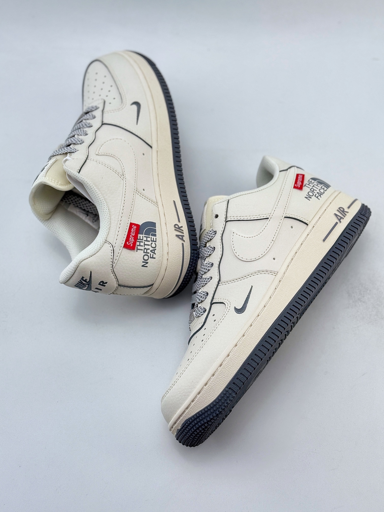 Nike Air Force 1 Low 07 x The North Face 米白灰小钩满天星 XZ1996-710