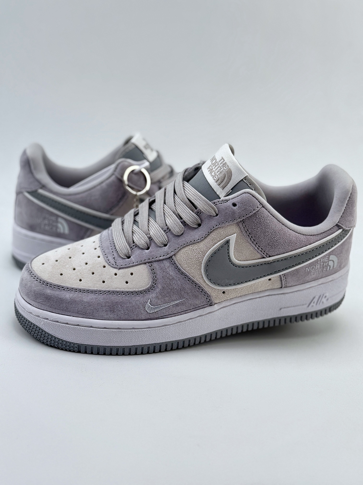 Nike Air Force 1 Low 07 x The North Face 翻毛灰 KK3333-004