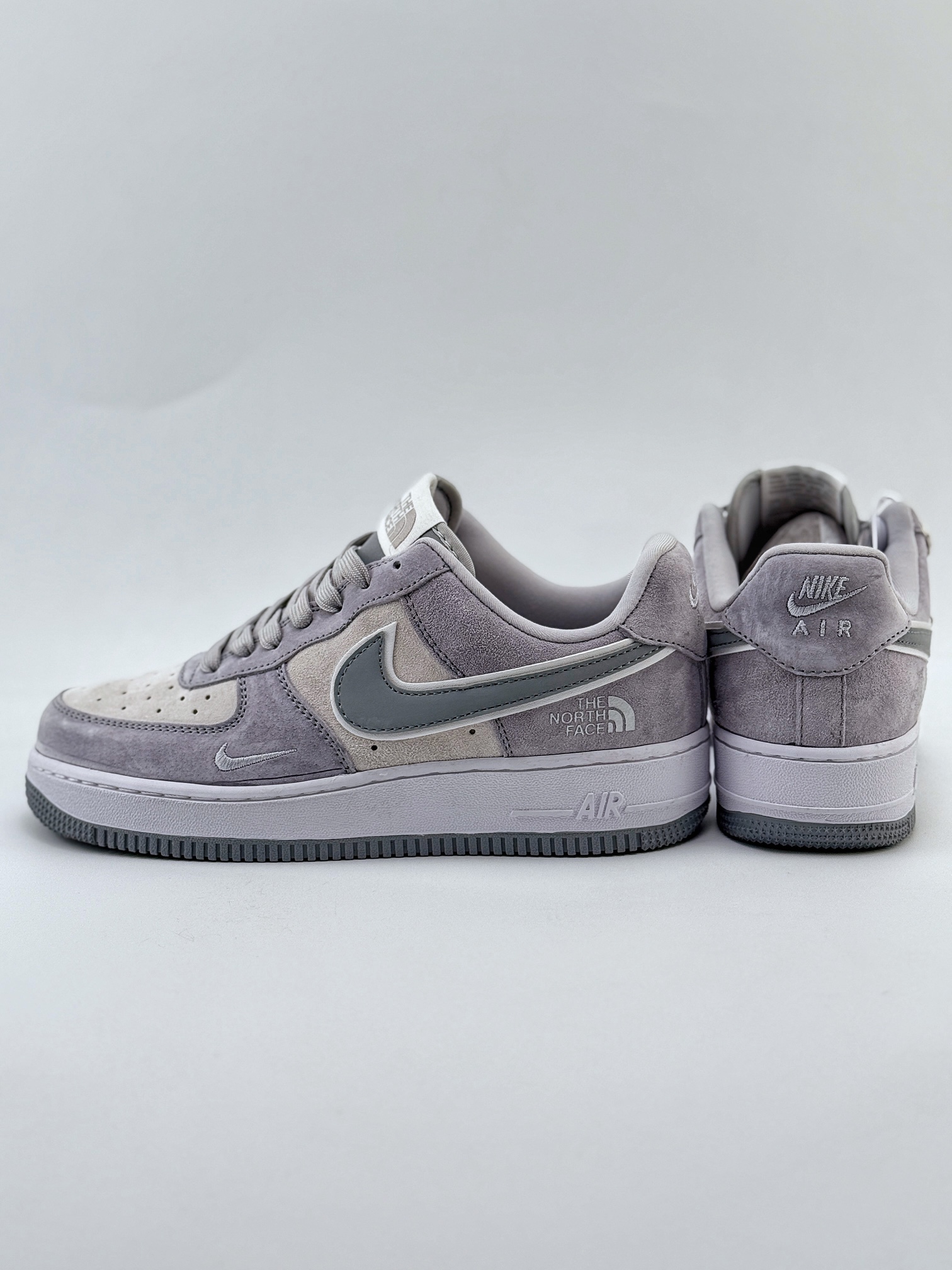 Nike Air Force 1 Low 07 x The North Face 翻毛灰 KK3333-004