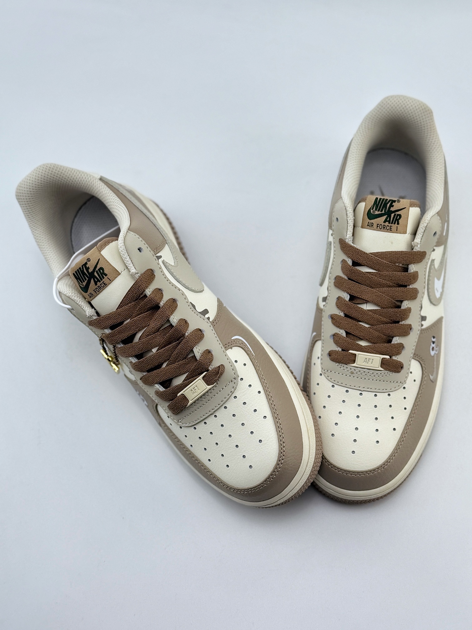 Nike Air Force 1 Low 07 x LABUBU 拉布布米棕 DB3301-331