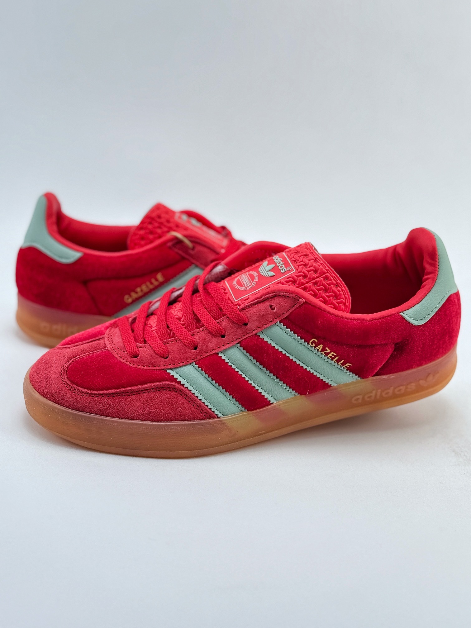 adidas Originals Gazelle INdoor 红 三叶草休闲防滑耐磨低帮板鞋 IG6786