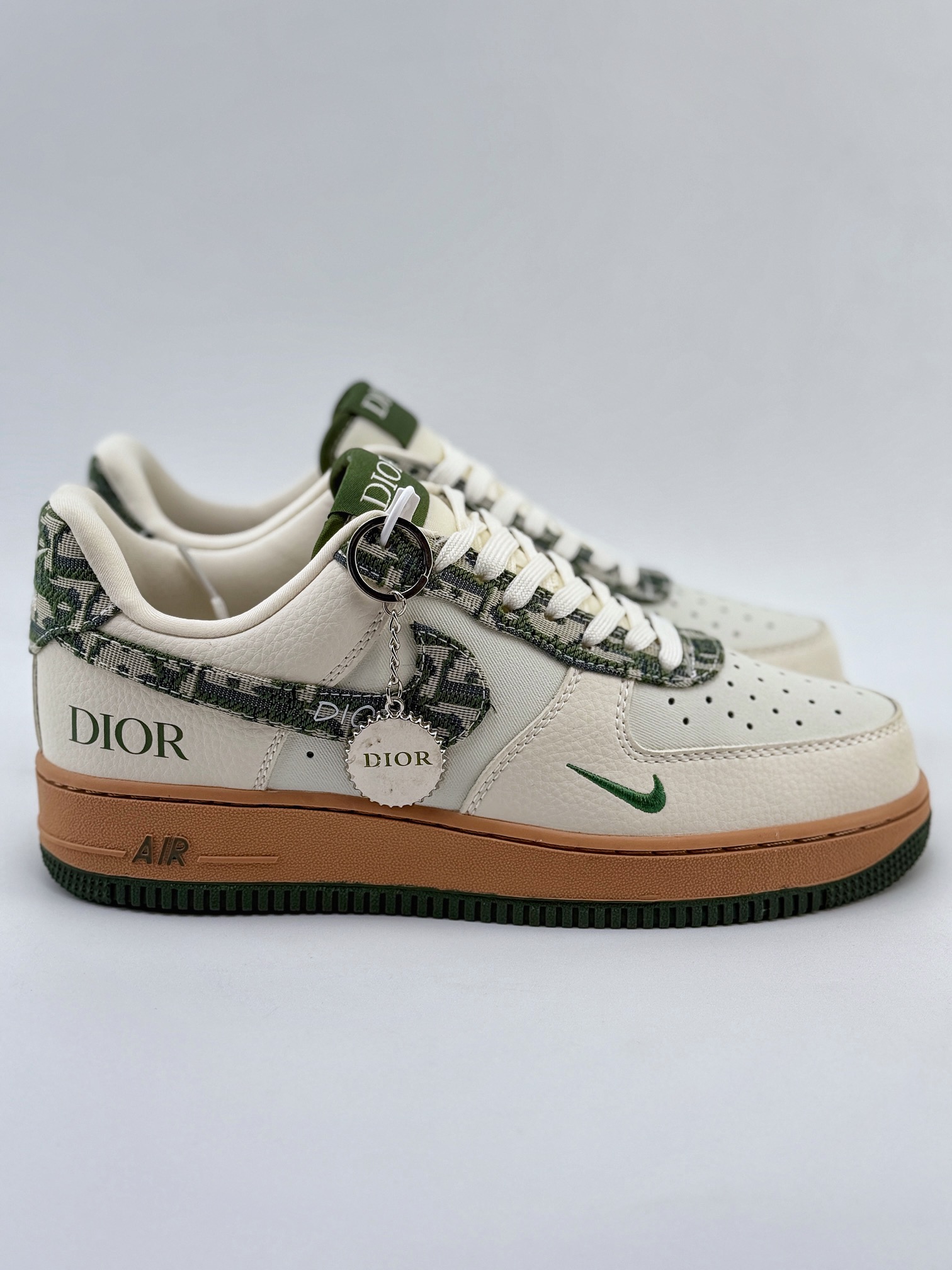 Nike Air Force 1 Low 07 x DIOR 米白绿小钩 KK1988-010