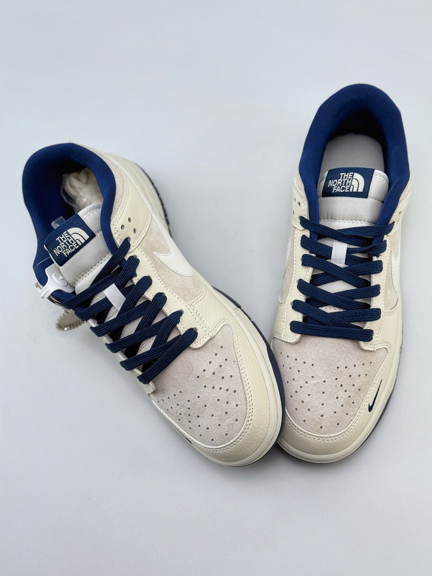 Nike SB Dunk Low x The North Face 米白蓝小钩 KK1333-006