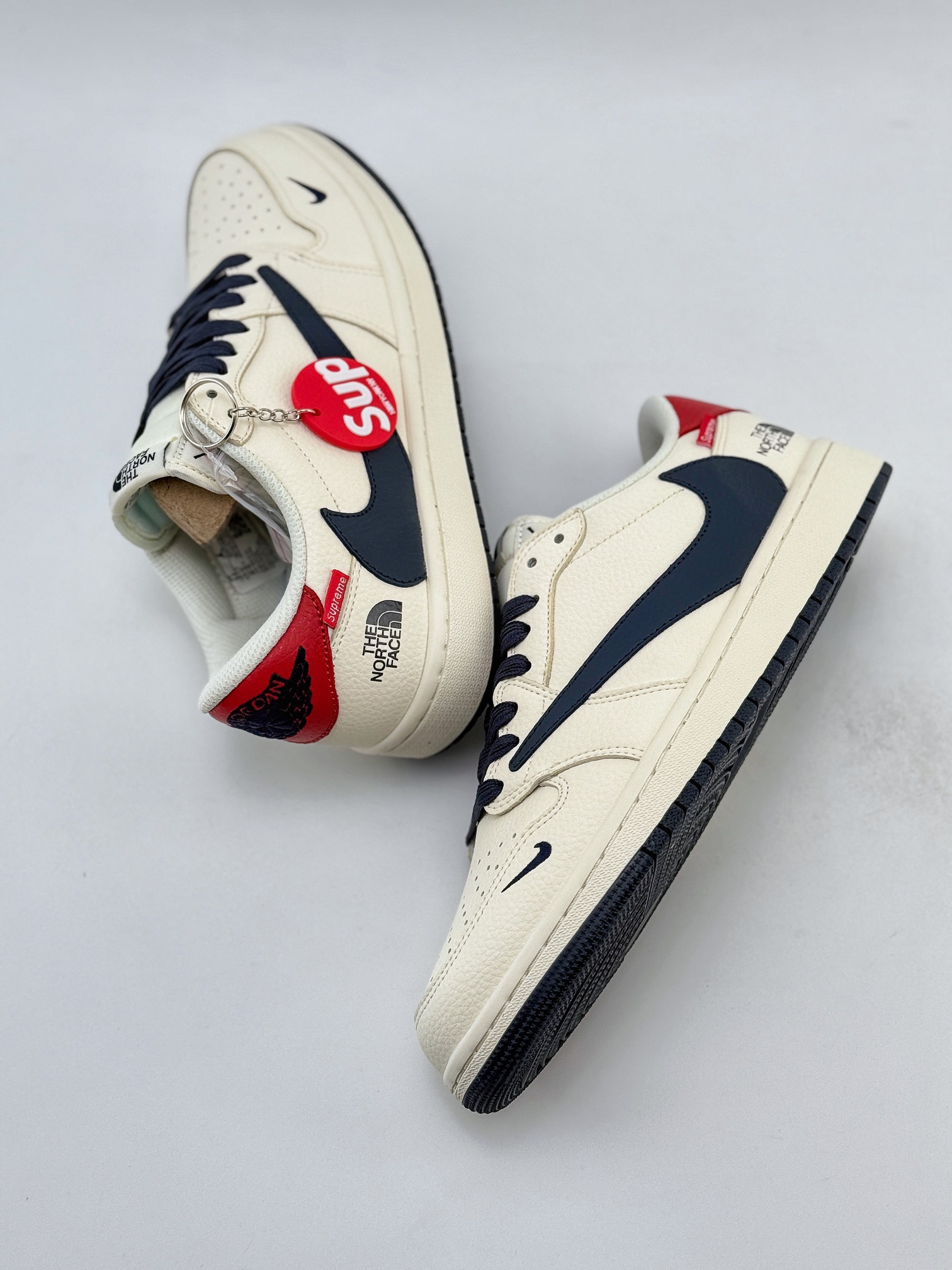 Travis Scott x Nike Air Jordan 1 Low x The North Face Air Jordan 1 Low 反转米蓝红倒钩 DIY1688-003