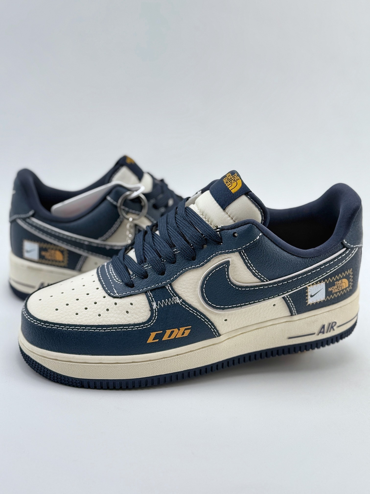 Nike Air Force 1 Low 07 x The North Face 米藏蓝 KK1988-014