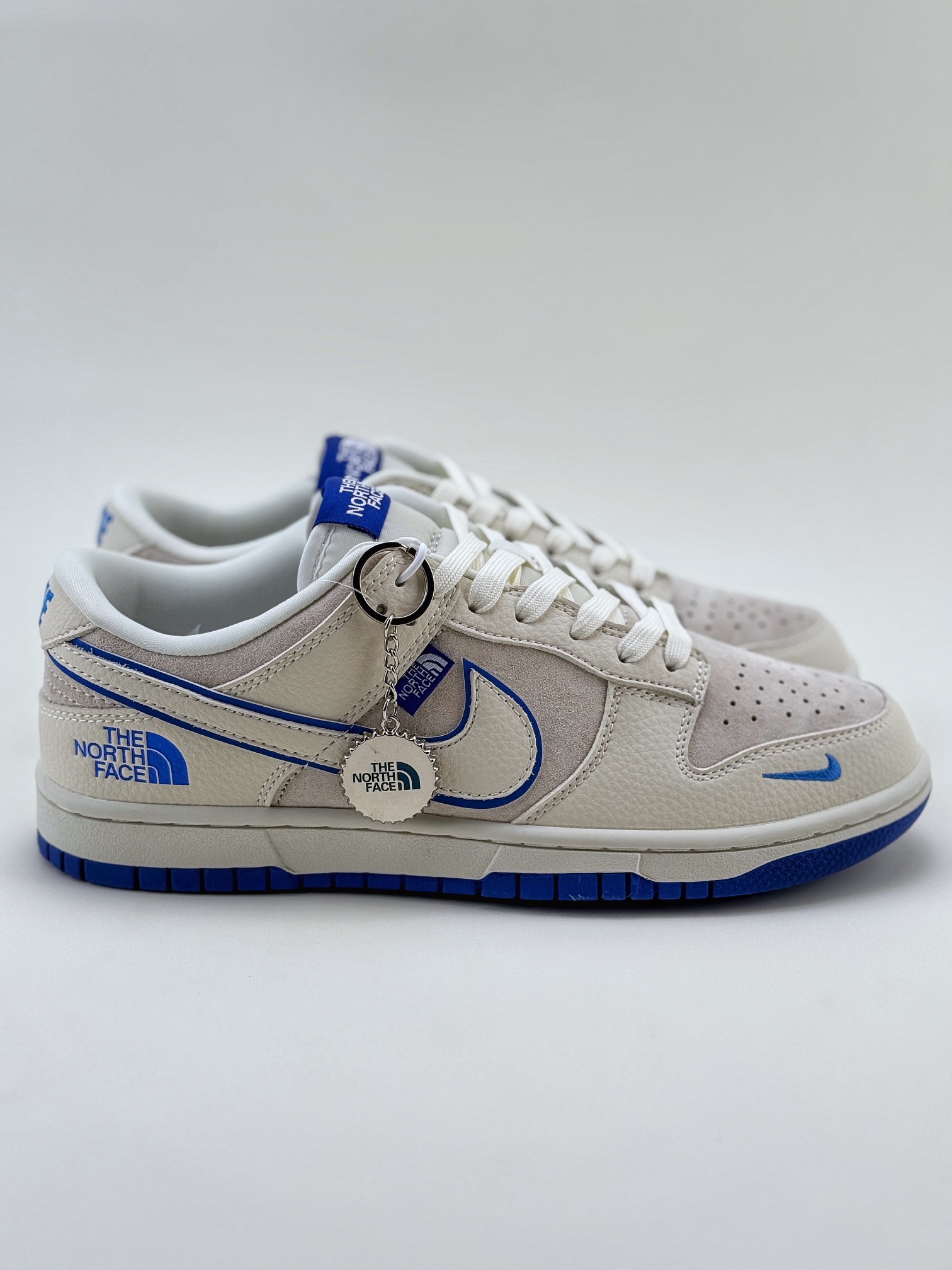 Nike SB Dunk Low x The North Face 白蓝小钩 KK1333-007