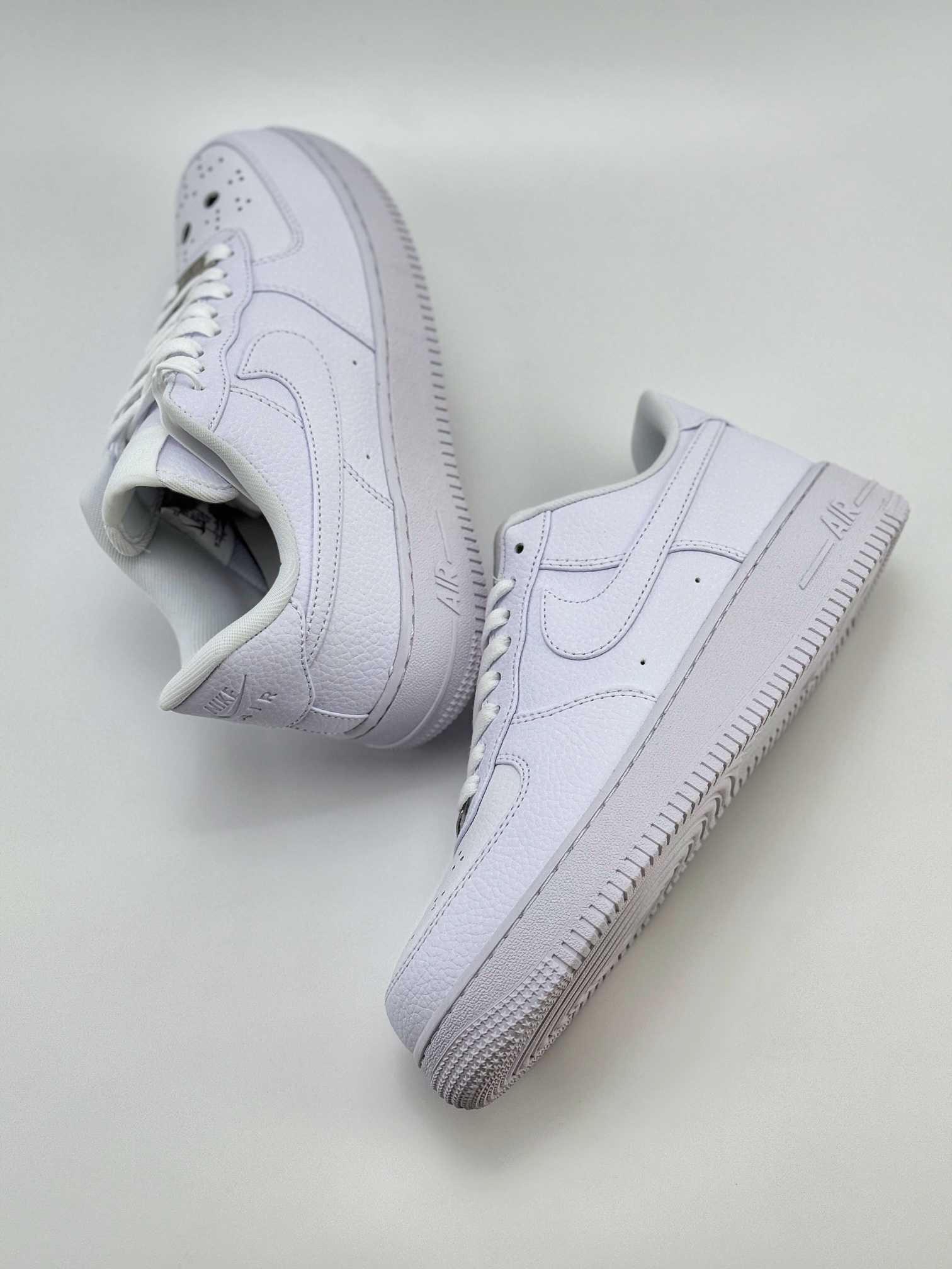 Nike Air Force 1 Low 07 ”Jason Mask” 万圣节 白 IB4025-100