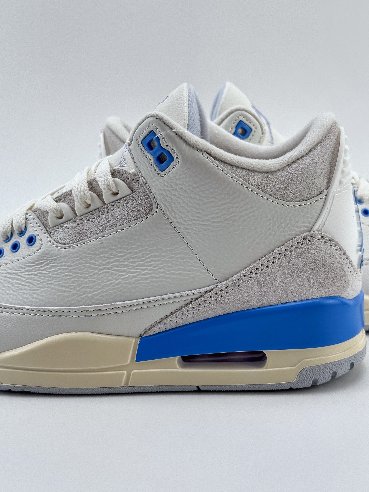 Air Jordan 3 retro 复古白蓝 潮流复古篮球鞋 CT8532-101