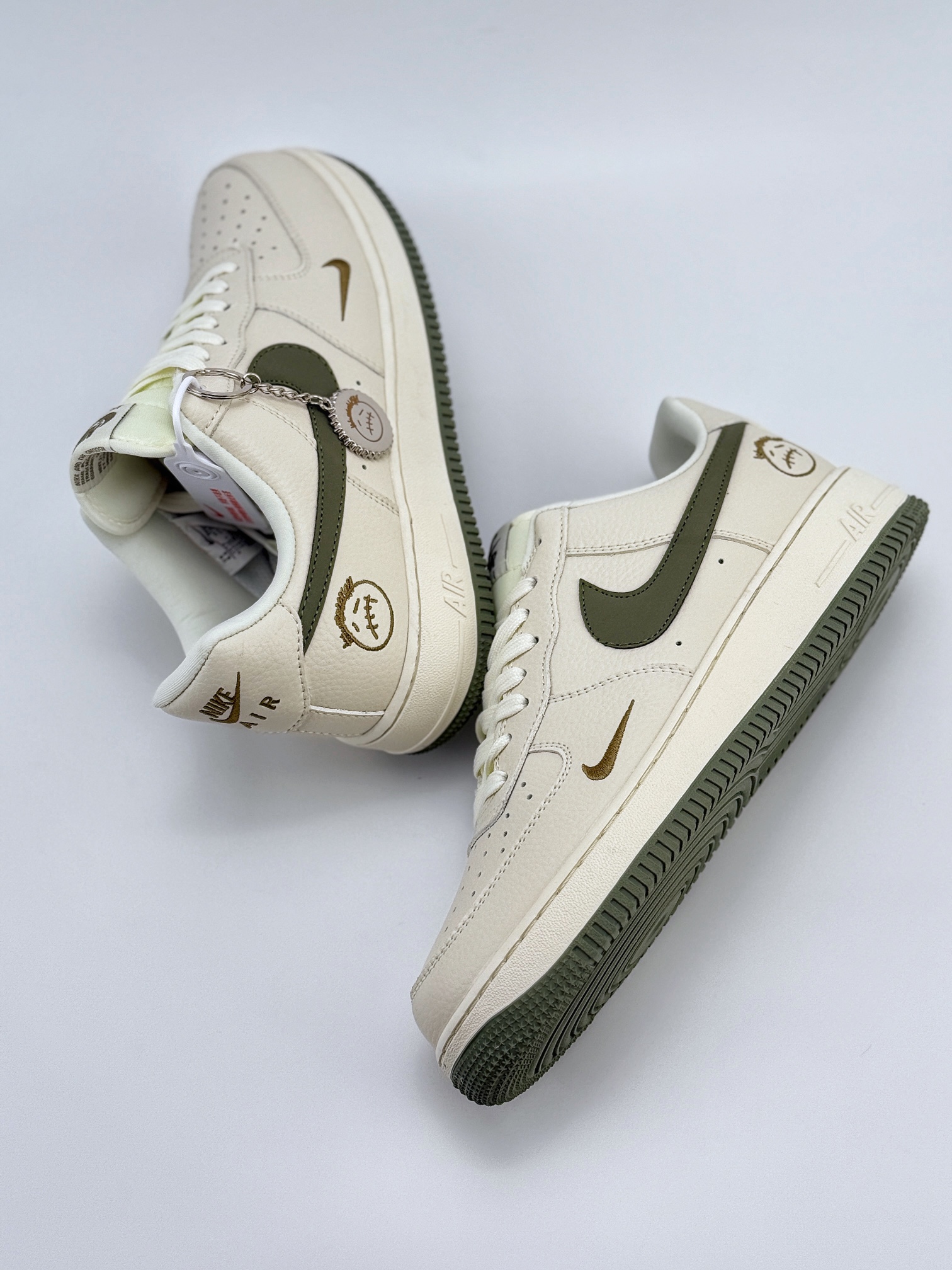 Nike Air Force 1 Low 07 x Travis Scott 米绿小钩 DF0180-007