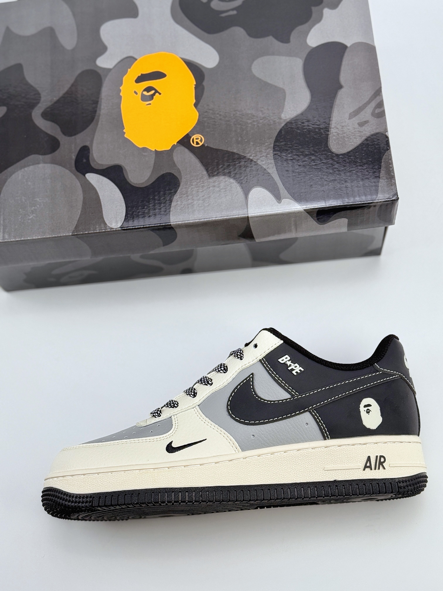 Nike Air Force 1 Low 07 x BAPE 米灰黑小钩满天星 BB6566-209