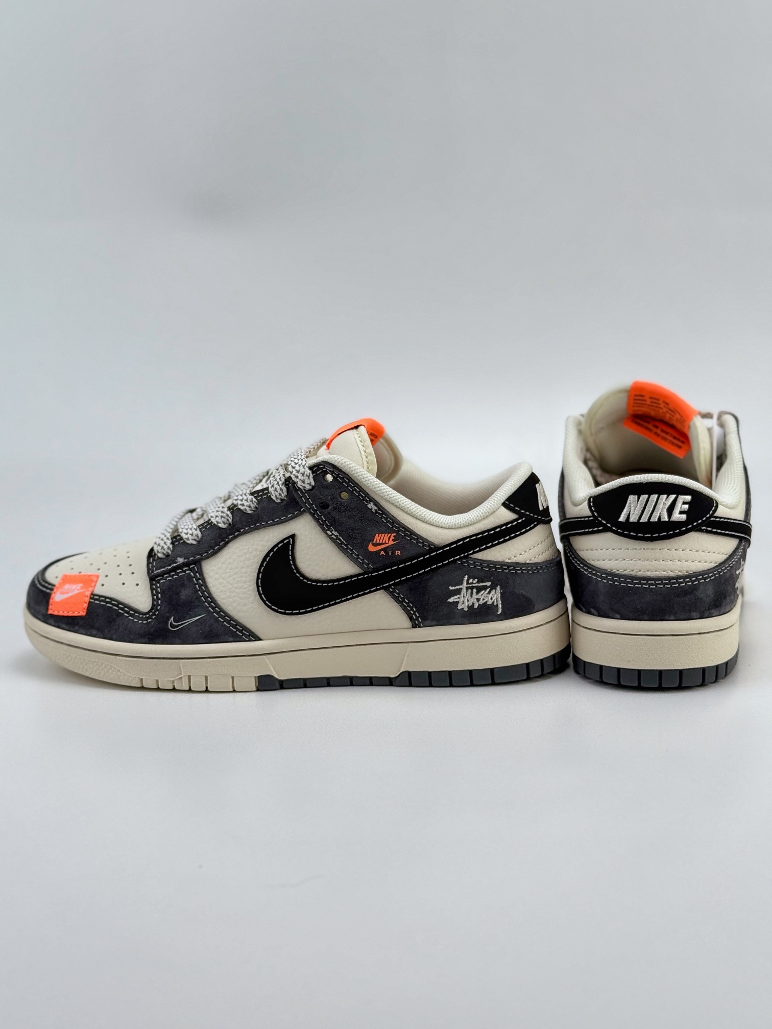 Nike SB Dunk Low x Stussy 白黑灰小布标满天星 MM1089-026