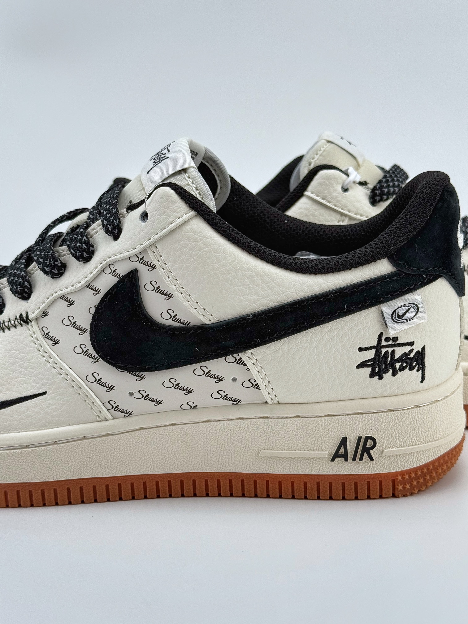 Nike Air Force 1 Low 07 x Stussy 白黑小钩满天星 XZ6188-255