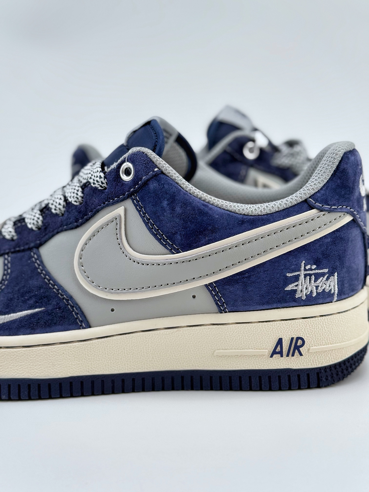 Nike Air Force 1 Low 07 x Stussy 蓝灰小钩满天星 SJ6698-007